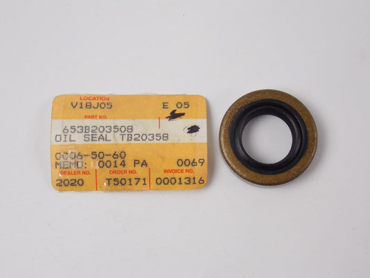 NOS OEM KAWASAKI  1971-1982 1988-1990 OIL SEAL KD80 AR80 KV80   653B203508 - MotoRaider