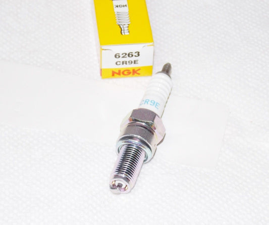 NOS NGK 6263 CR9E SPARK PLUG SUZUKI 1994-2008 GSXR 600 750 1000 GSX GSF - MotoRaider