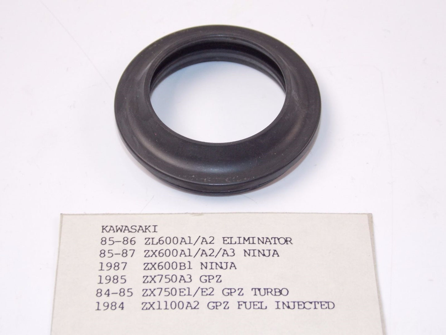 KAWASAKI FORK OIL SEAL 1984-1985-1986-1987 ZL600 / ZX750 / ZX1100 - MotoRaider