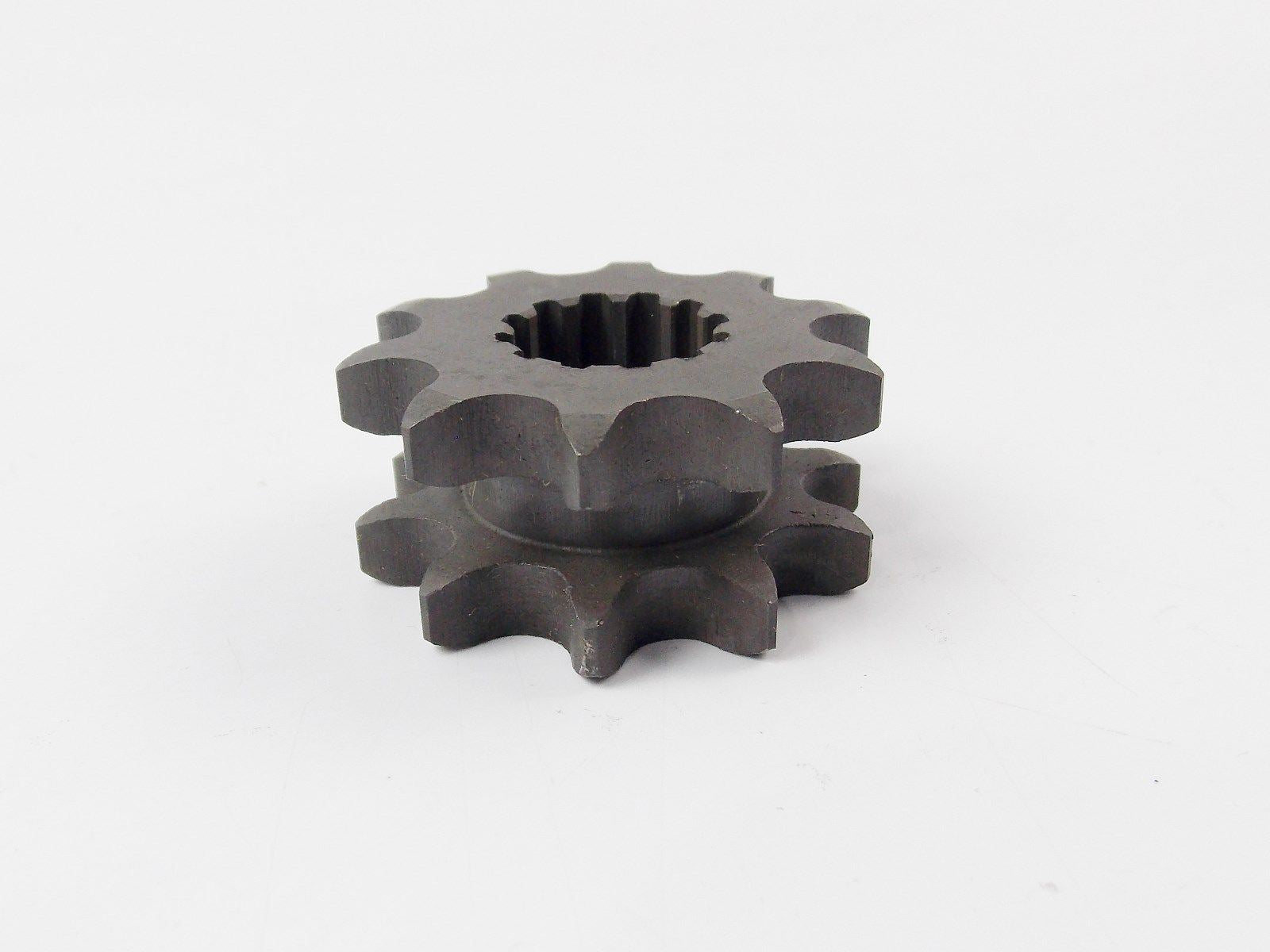 NOS OEM  YAMAHA 1989-2000 CHAIN DRIVE SPROCKET CS340  802-17682-10 - MotoRaider