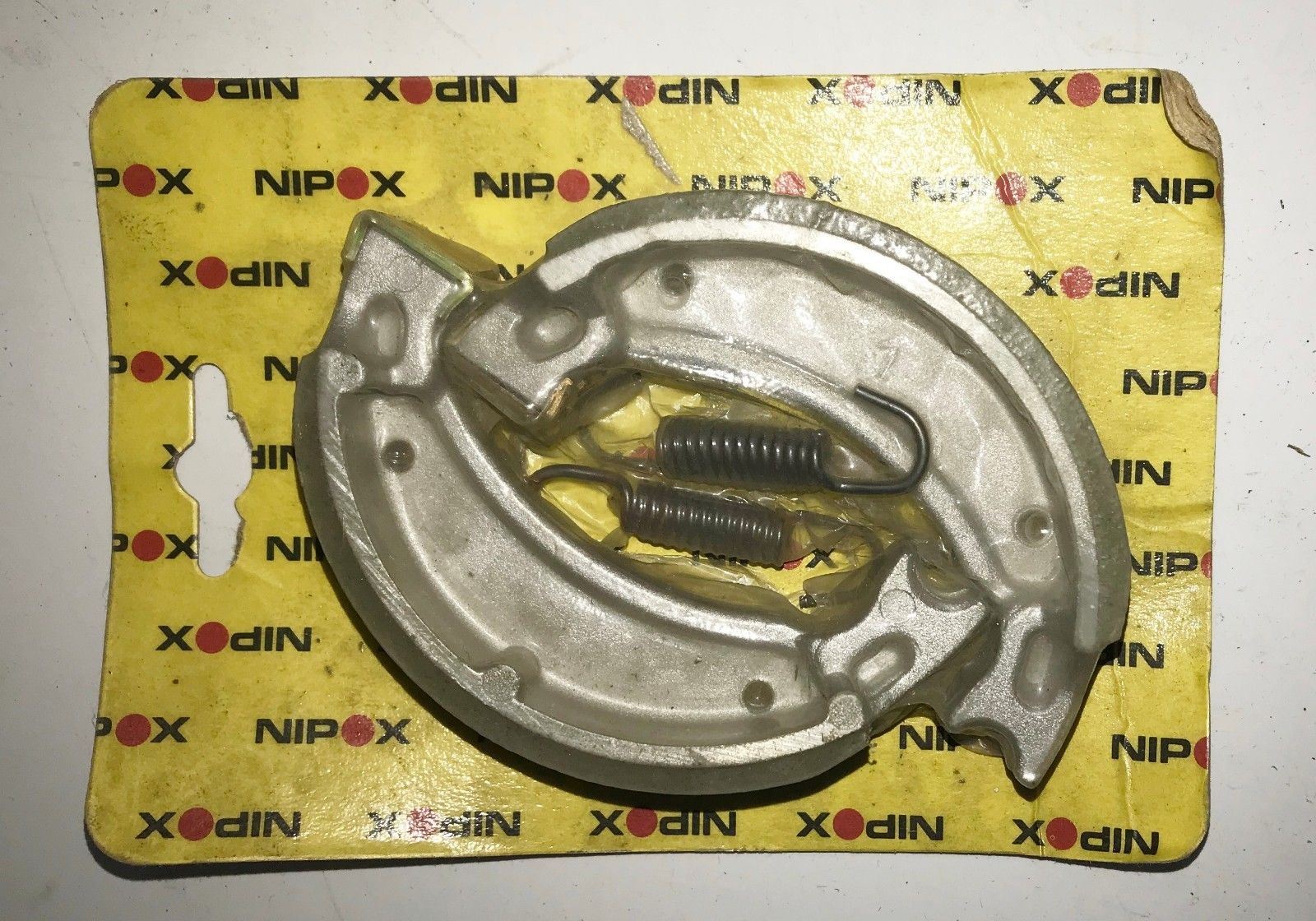 NIPOX Y518NX FRONT REAR WHEEL BRAKE SHOES YAMAHA 50 BW ACTIVE BELUGA MBK BOOSTER - MotoRaider