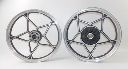 NOS 1978 SUZUKI GS REAR FRONT ALLOY WHEEL SILVER BLACK RIM 18" 1.6 WM2 1.85 WM3 - MotoRaider