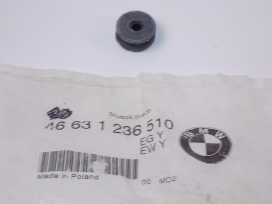 NOS OEM BMW 79-2010 K100/LT/RS/RT R1150RT R80 BATTERY COVER GROMMET 46631236510 - MotoRaider