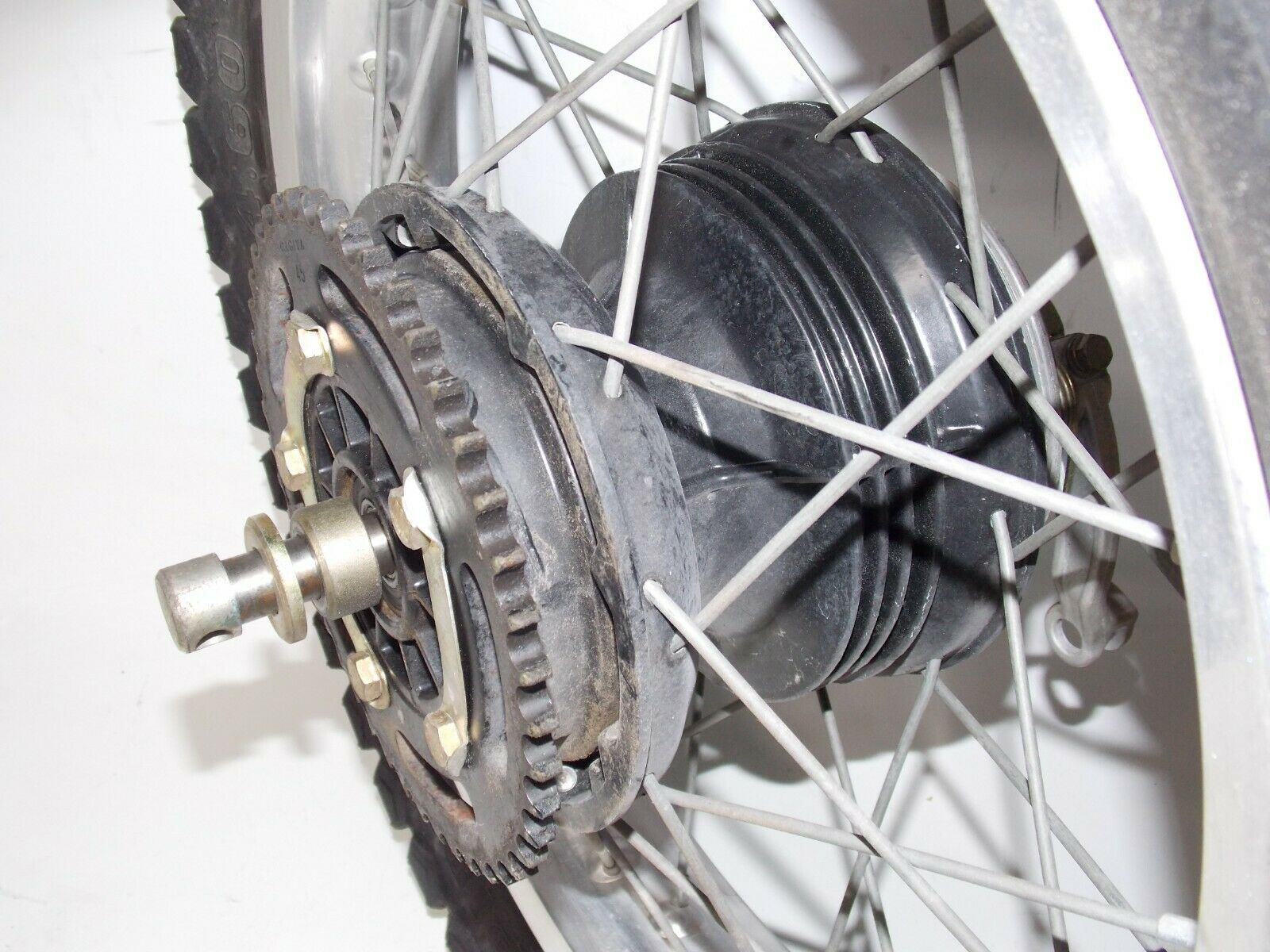 1986 CAGIVA ELEFANT-3 125cc 17" REAR WHEEL+BRAKE PLATE+AXLE+HUB+RIM ELEFANTRE - MotoRaider