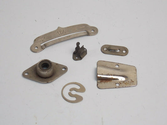 MUSIC PHONOGRAPH REPRODUCER GRAMOPHONE MIXED PARTS 78 DISC PLATE CLIP - MotoRaider