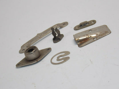 MUSIC PHONOGRAPH REPRODUCER GRAMOPHONE MIXED PARTS 78 DISC PLATE CLIP - MotoRaider