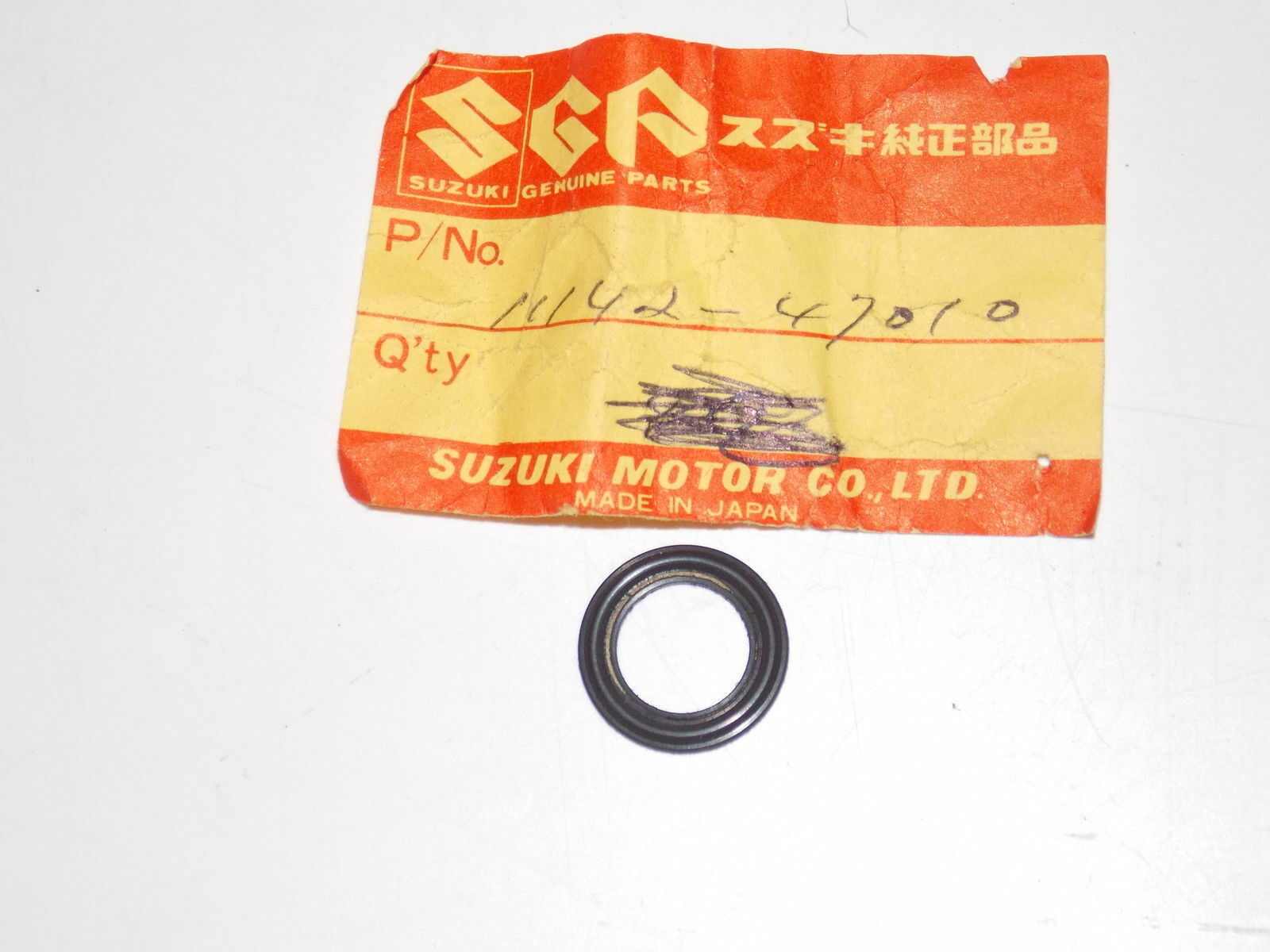 NOS SUZUKI 1977 1978 1979 O RING SEAL  GS550  11142-47010 - MotoRaider