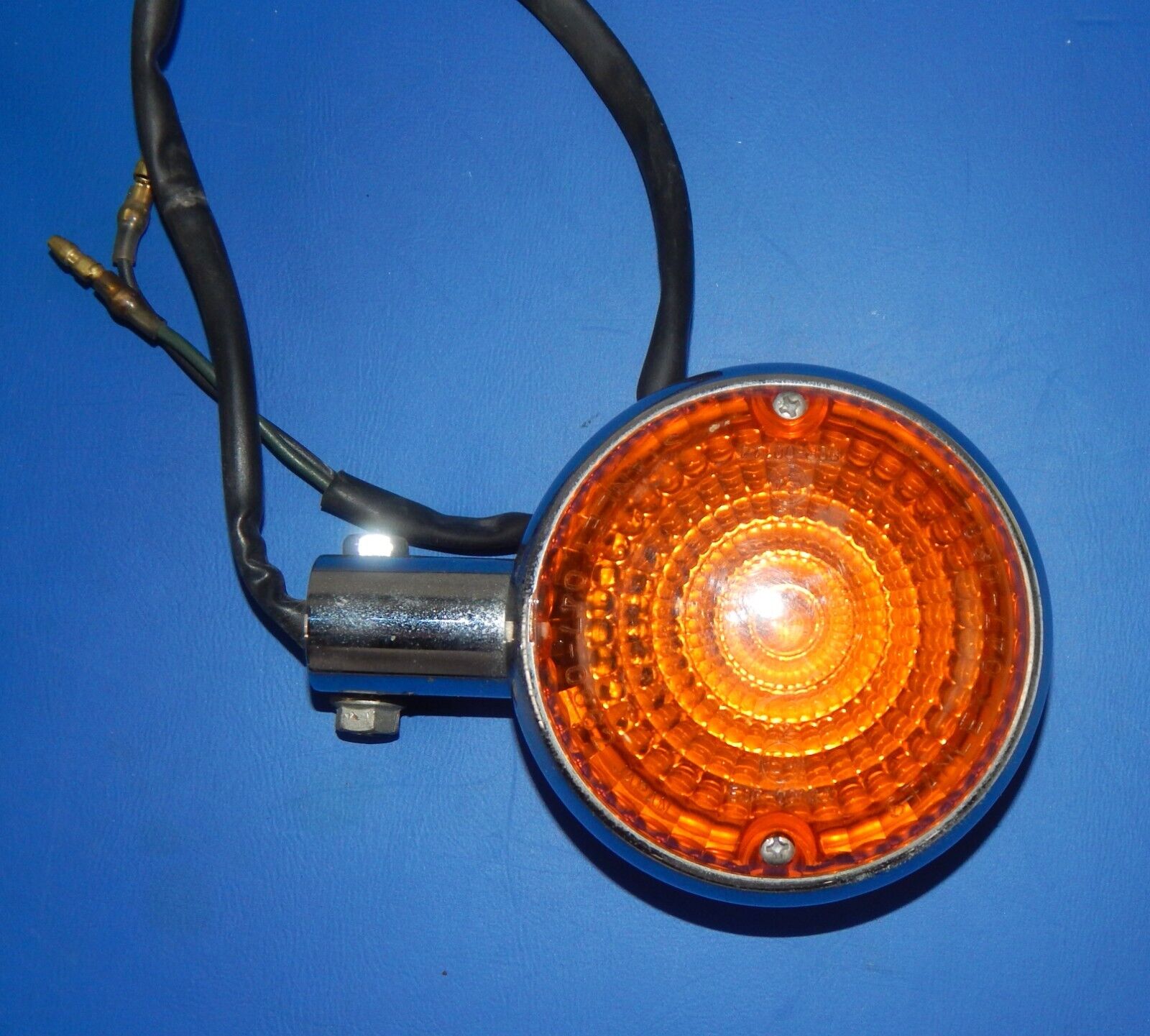 OEM YAMAHA 2000-2005 RIGHT LEFT BLINKER TURN SIGNAL XV650/S1100 2EN-83340-01 - MotoRaider