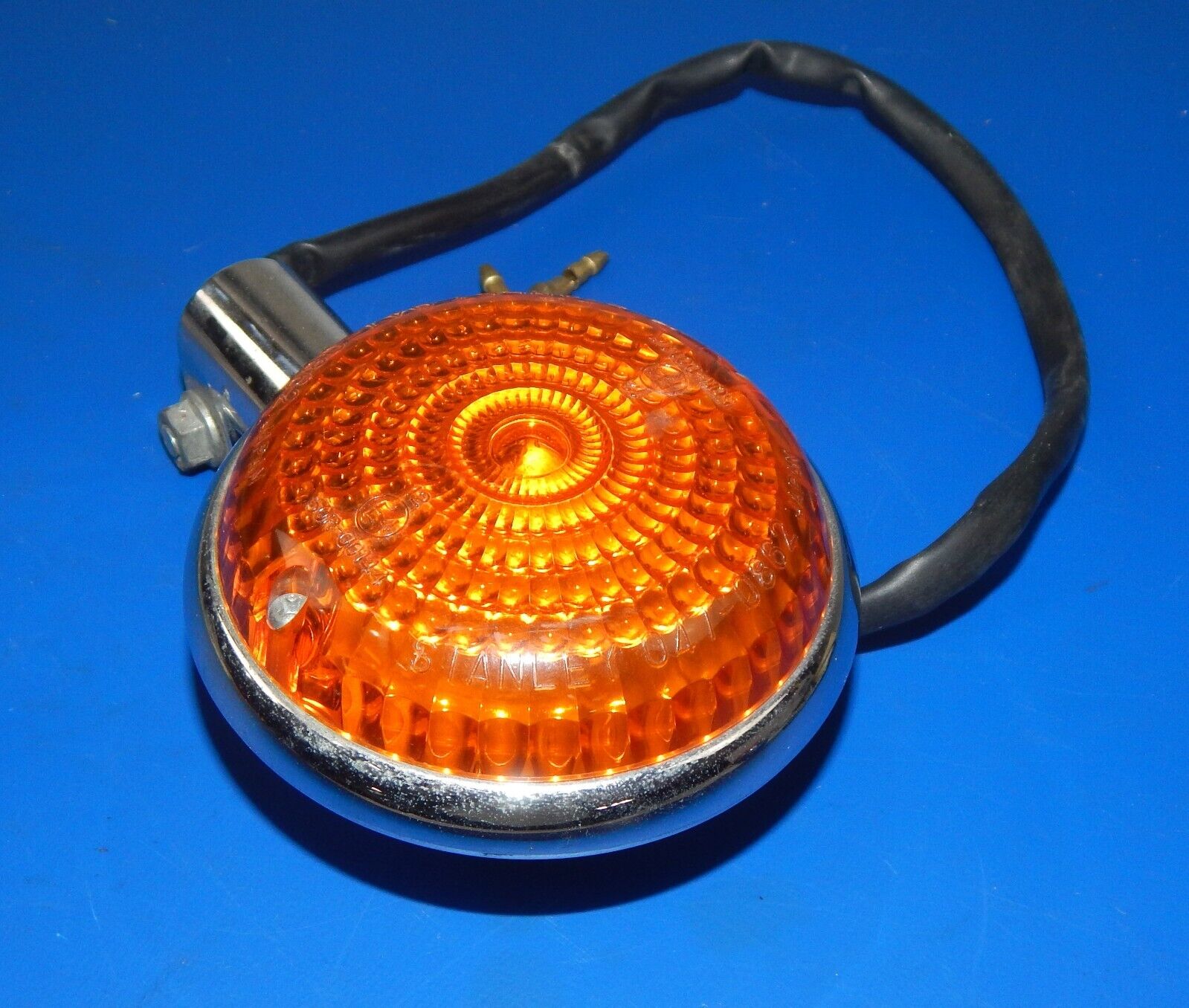 OEM YAMAHA 2000-2005 RIGHT LEFT BLINKER TURN SIGNAL XV650/S1100 2EN-83340-01 - MotoRaider