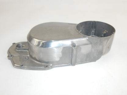 OEM 1970's SUZUKI GT380 GT550 ENGINE MOTOR CRANKCASE RIGHT COVER "3SZZ153" - MotoRaider