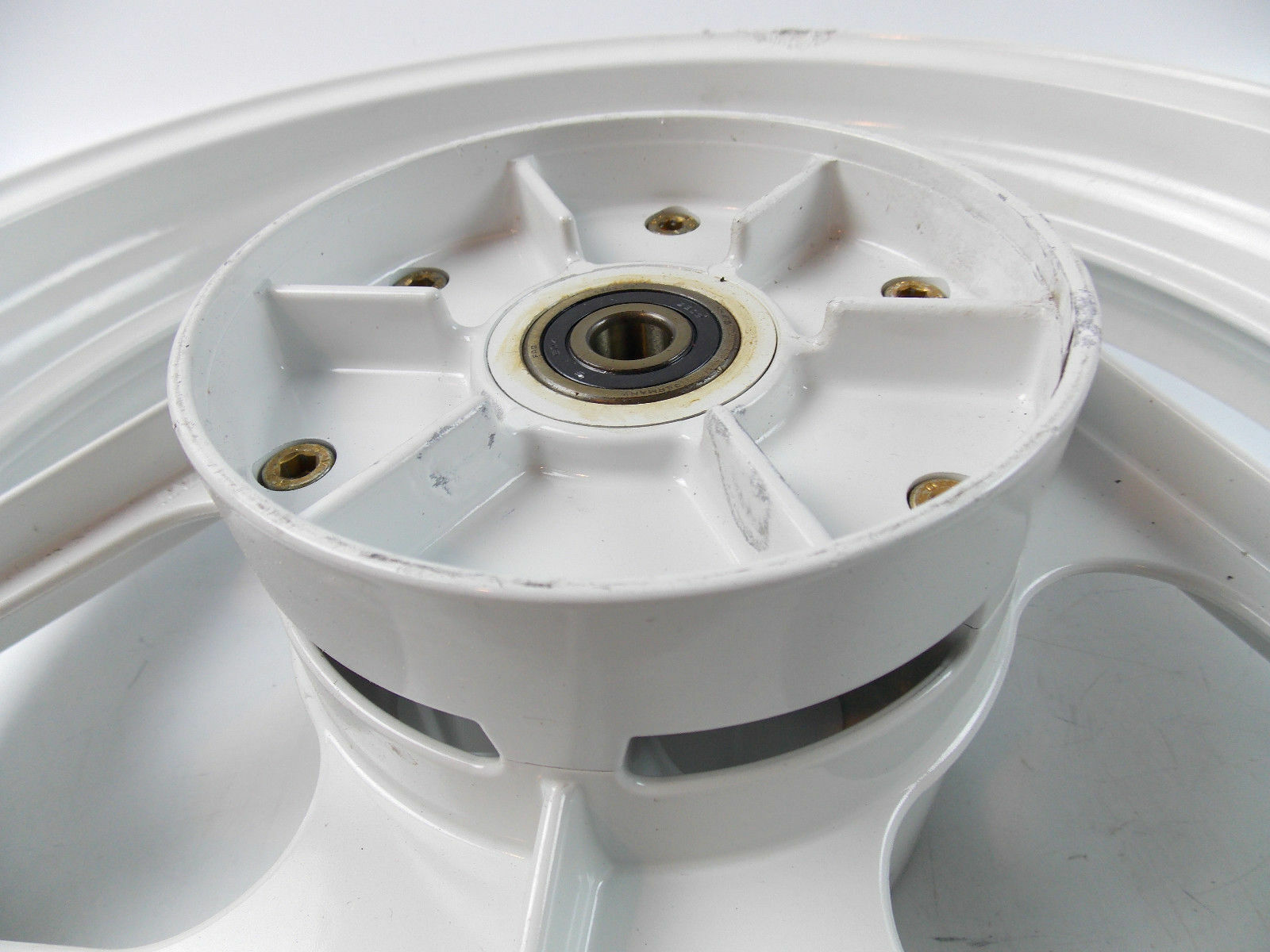 OEM CAGIVA FRECCIA 125 REAR WHEEL RIM WHITE DELTA SPOKE GRIMECA 80B053669 - MotoRaider