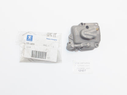 OEM PEUGEOT 2011 TWEET 50 AX/2013 TWEET 50 X CARBURETTOR FLOAT CHAMBER # 801929 - MotoRaider