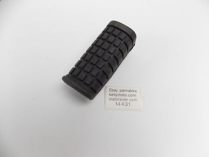 NOS OEM LAVERDA PASSENGER RUBBER FOOTREST PEG STAND COVER R L 61925698 61925697 - MotoRaider