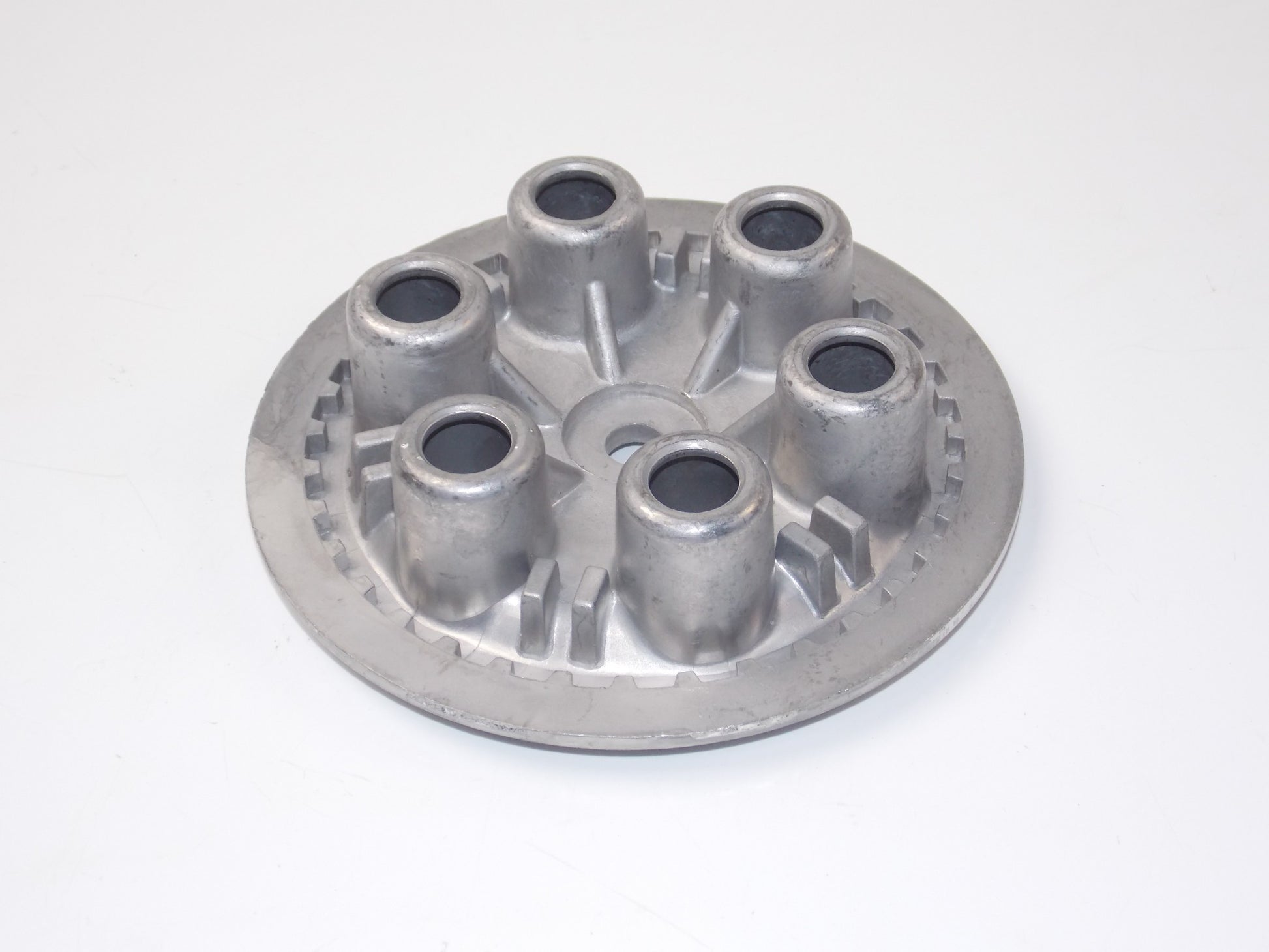 NOS OEM KTM PRESSURE PLATE CAP 1994 440 SX | 350 E-XC 4T | 620 SX WP 56532003100 - MotoRaider