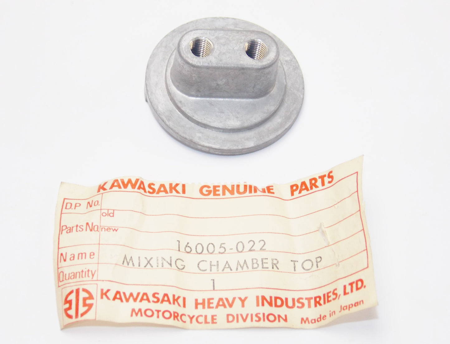 NOS OEM KAWASAKI 1970-1972 F5 / F8 CARBURETOR MIXING CHAMBER TOP 16005-022 - MotoRaider