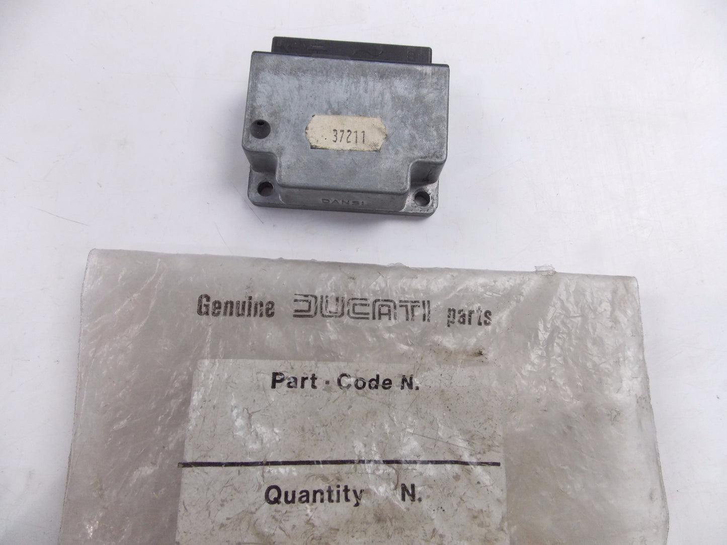 NOS OEM CAGIVA VOLTAGE REGULATOR 125 SXS 12V CC DB 800037211 | DANSI 110622 - MotoRaider