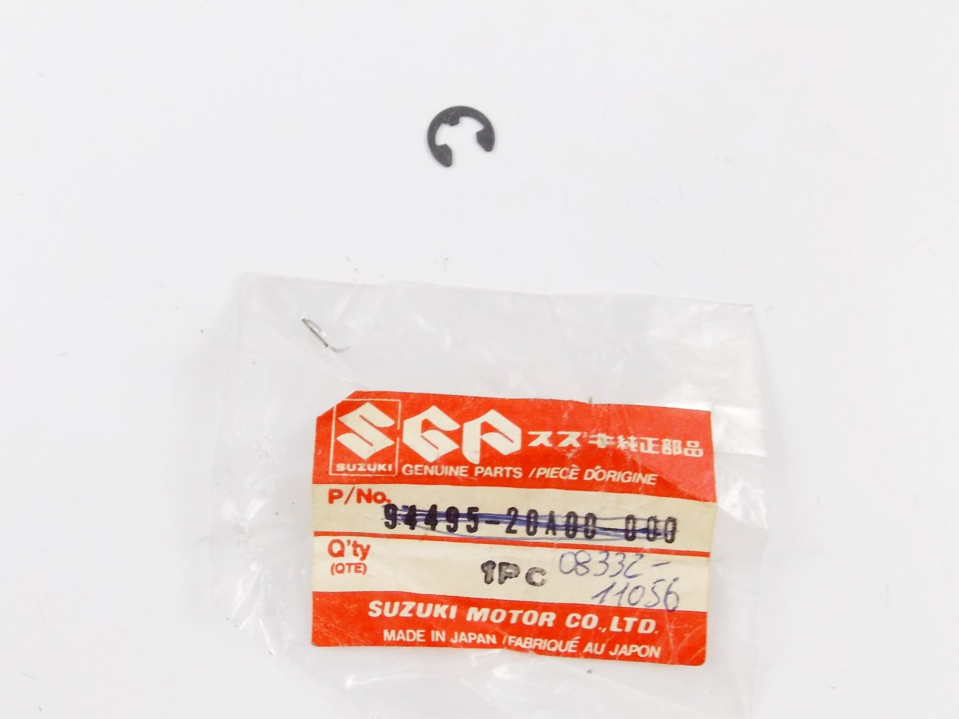 NOS OEM SUZUKI 1991 SCOOTER 50 SECURITY E RING CLIP 08332-11056 - MotoRaider
