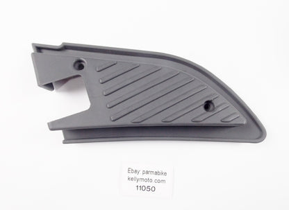 OEM GARELLI Xo 125 150 200 RH PASSENGER  FOOREST HOUSING COVER GA428A56251200 - MotoRaider