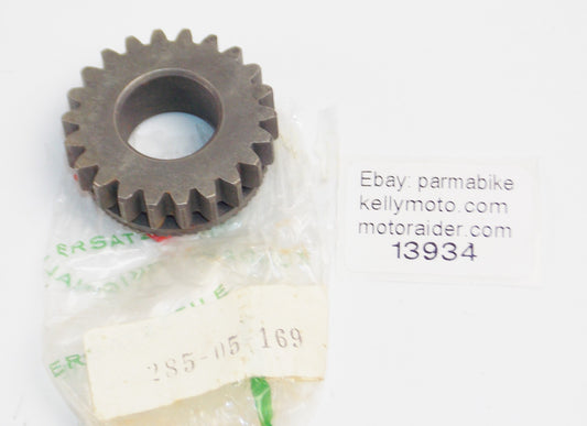 NOS OEM ZUNDAPP LAVERDA MOTOR GEAR TRANSMISSION GEARBOX 285-05  169 - MotoRaider