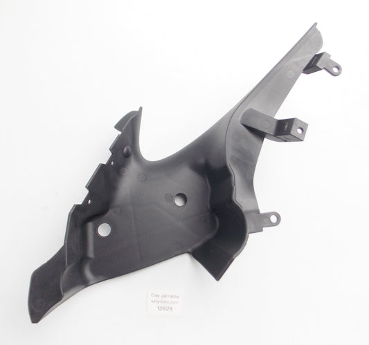OEM BMW 2003 R1150 ROCKSTER RIGHT OIL COOLER AIR DUCT 46632328796 - MotoRaider