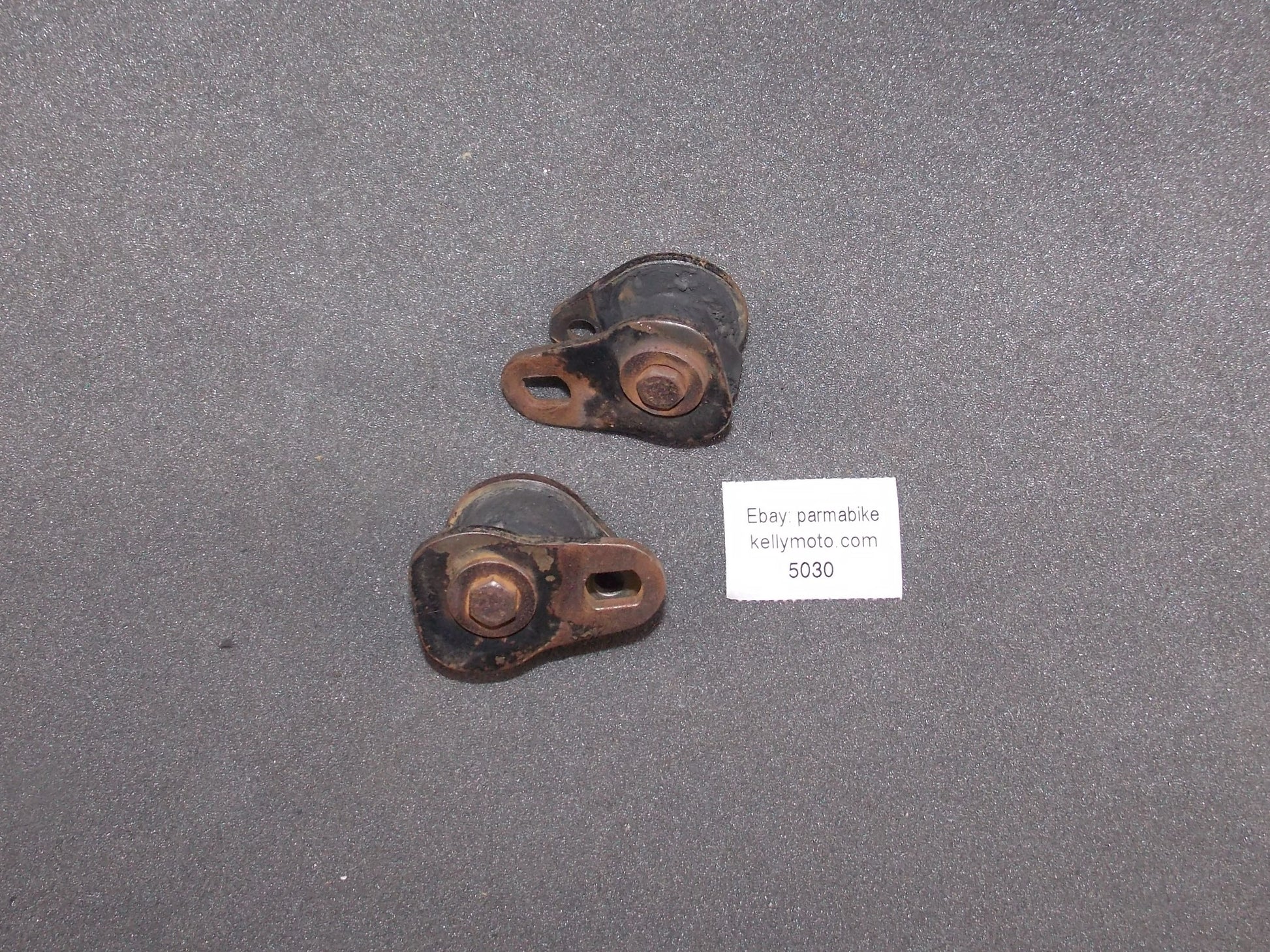OEM YAMAHA 1976 YZ400 MUFFLER MOUNTS BRACKETS EXHAUST PIPE DAMPER - MotoRaider