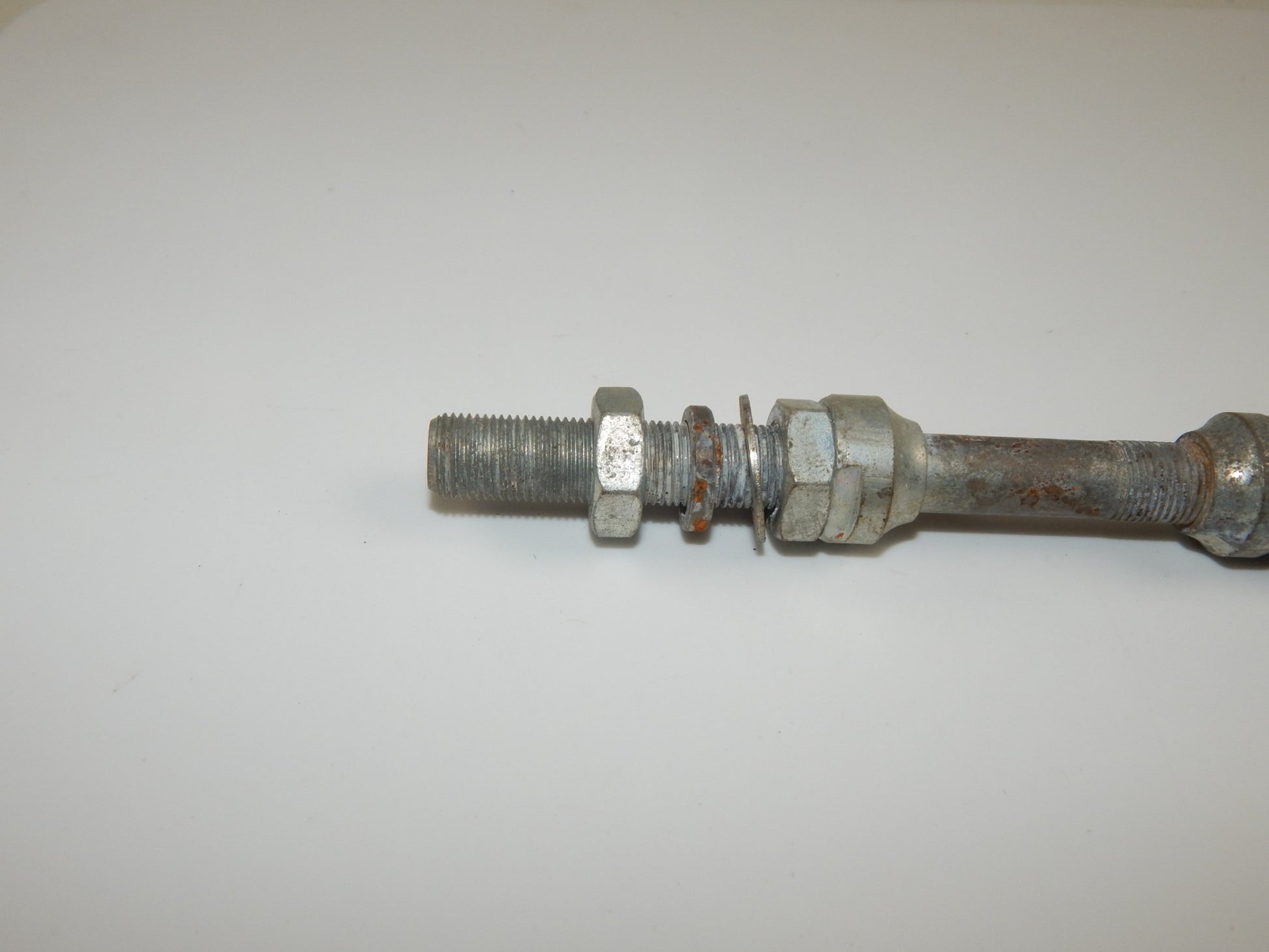 1975 SACHS M4-511 M5-634 FRONT WHEEL AXLE+CONES+WASHER+NUT 0871-200-000 MOPED - MotoRaider