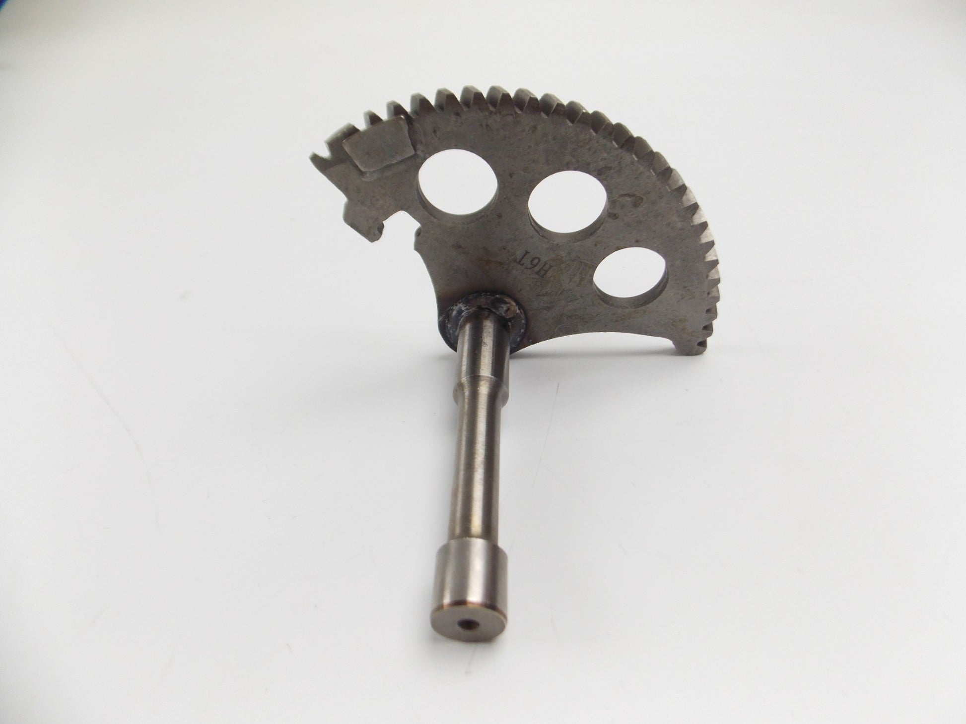 OEM PEUGEOT SCOOTER  2018 TWEET 125 DRIVE SHAFT/KICKSTARTER KICK SPINDLE 802172 - MotoRaider