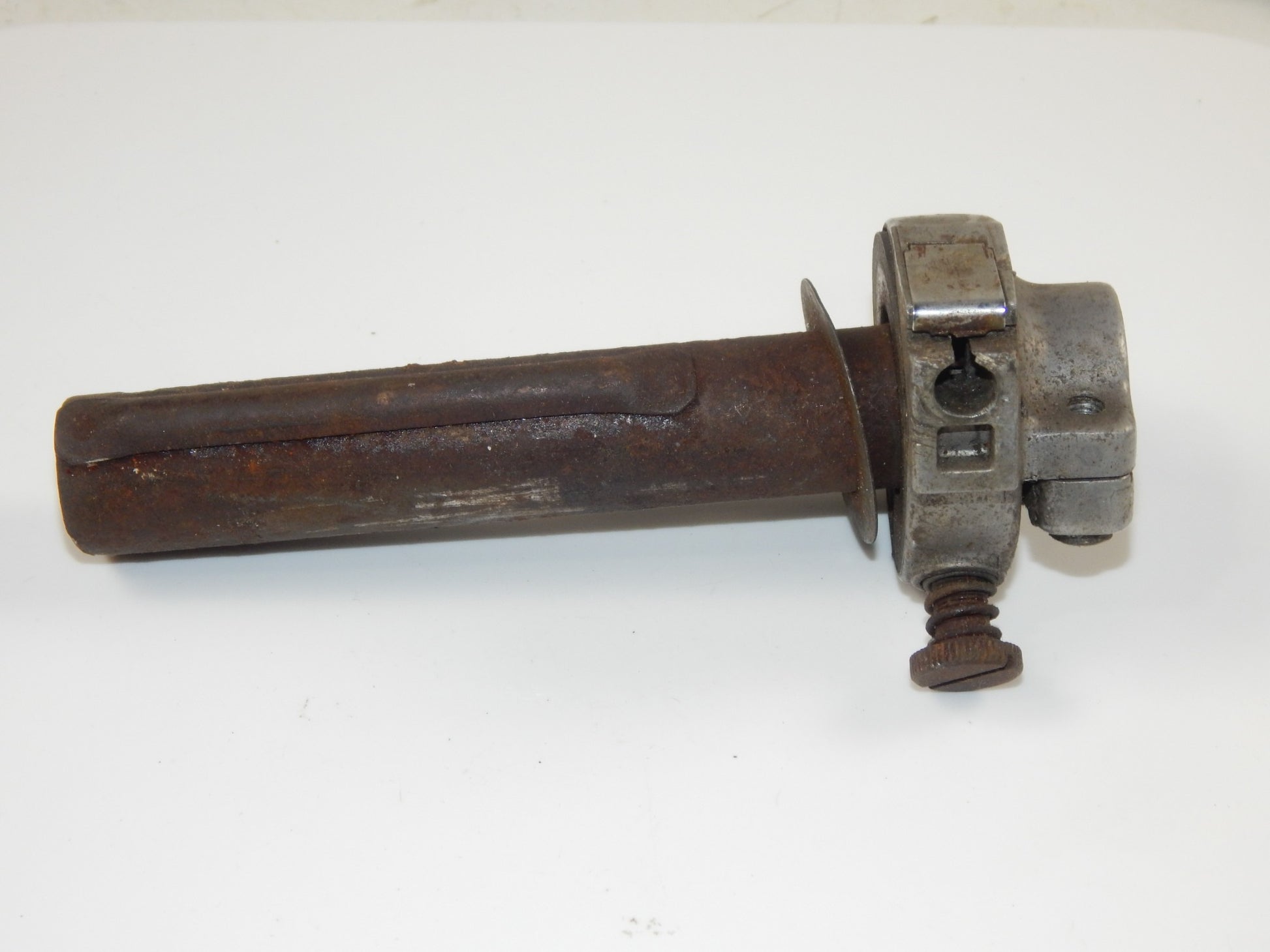 MAGURA TRAP DOOR THROTTLE ACCELERATOR CONTROL HANDLEBAR 7/8" HUSQVARNA PENTON - MotoRaider