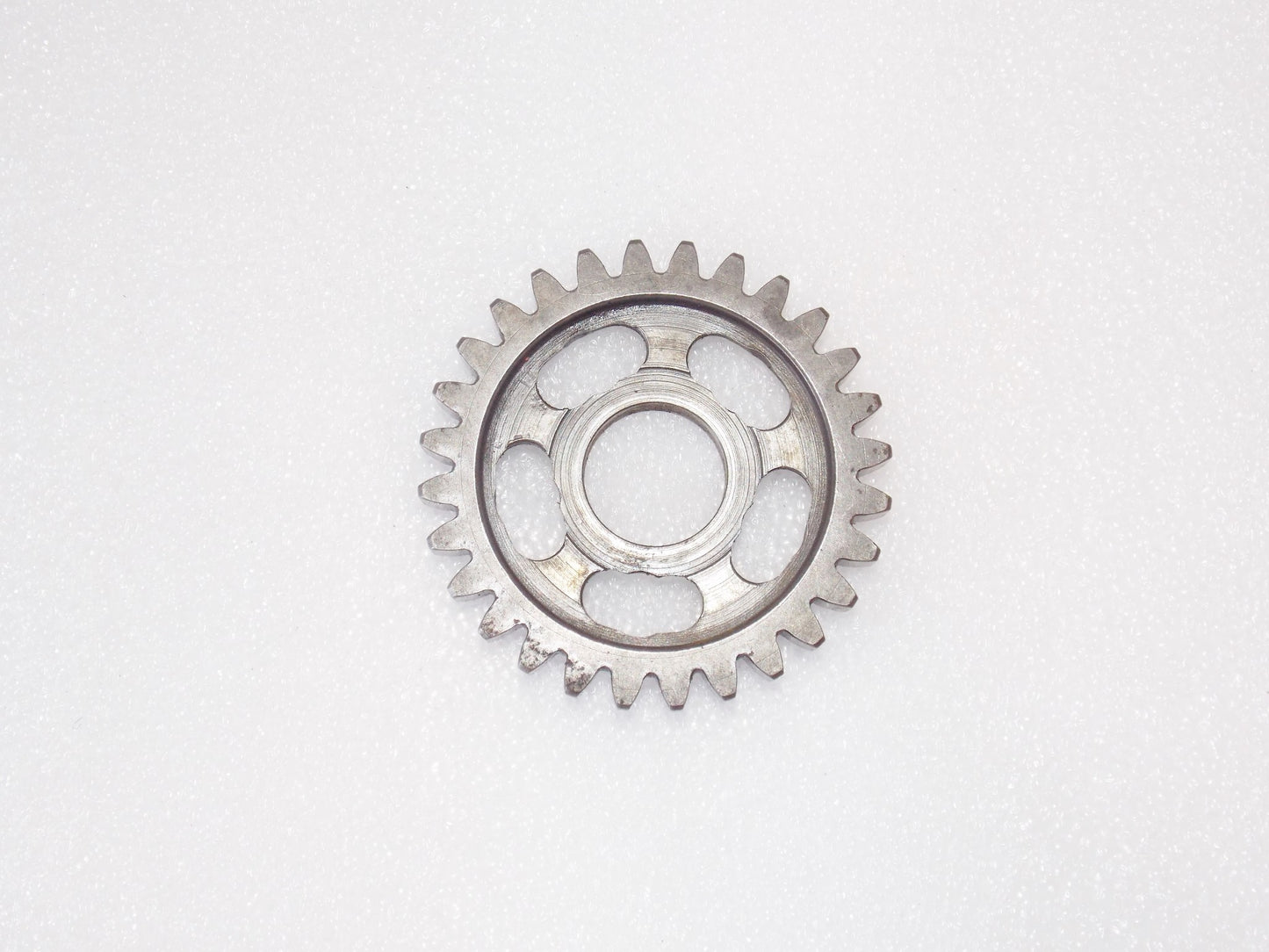 HUSQVARNA 1973 CR 125 WR 125 2nd GEAR SPROCKET SHAFT 28T OEM 161240701 - MotoRaider
