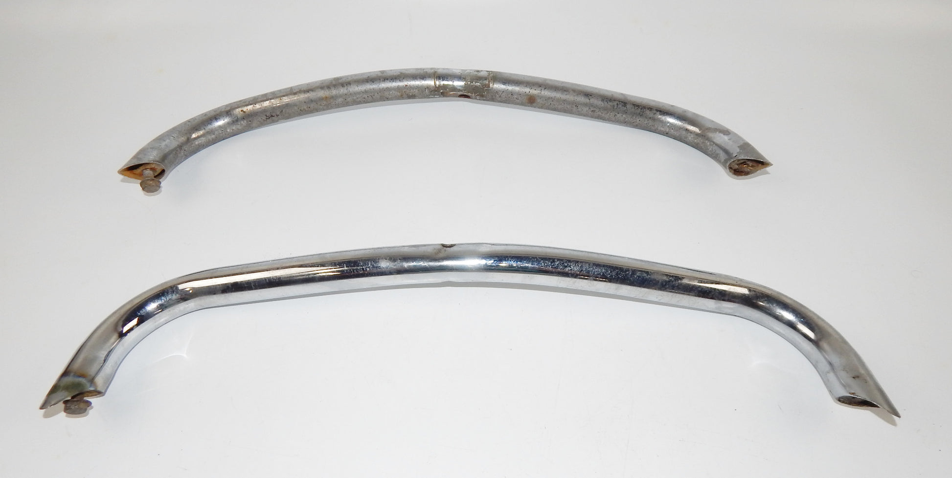 1PR 1960's VW BEETLE REAR BUMPER OVER RIDE TUBES CHROMED VINTAGE CABRIO COUPE - MotoRaider