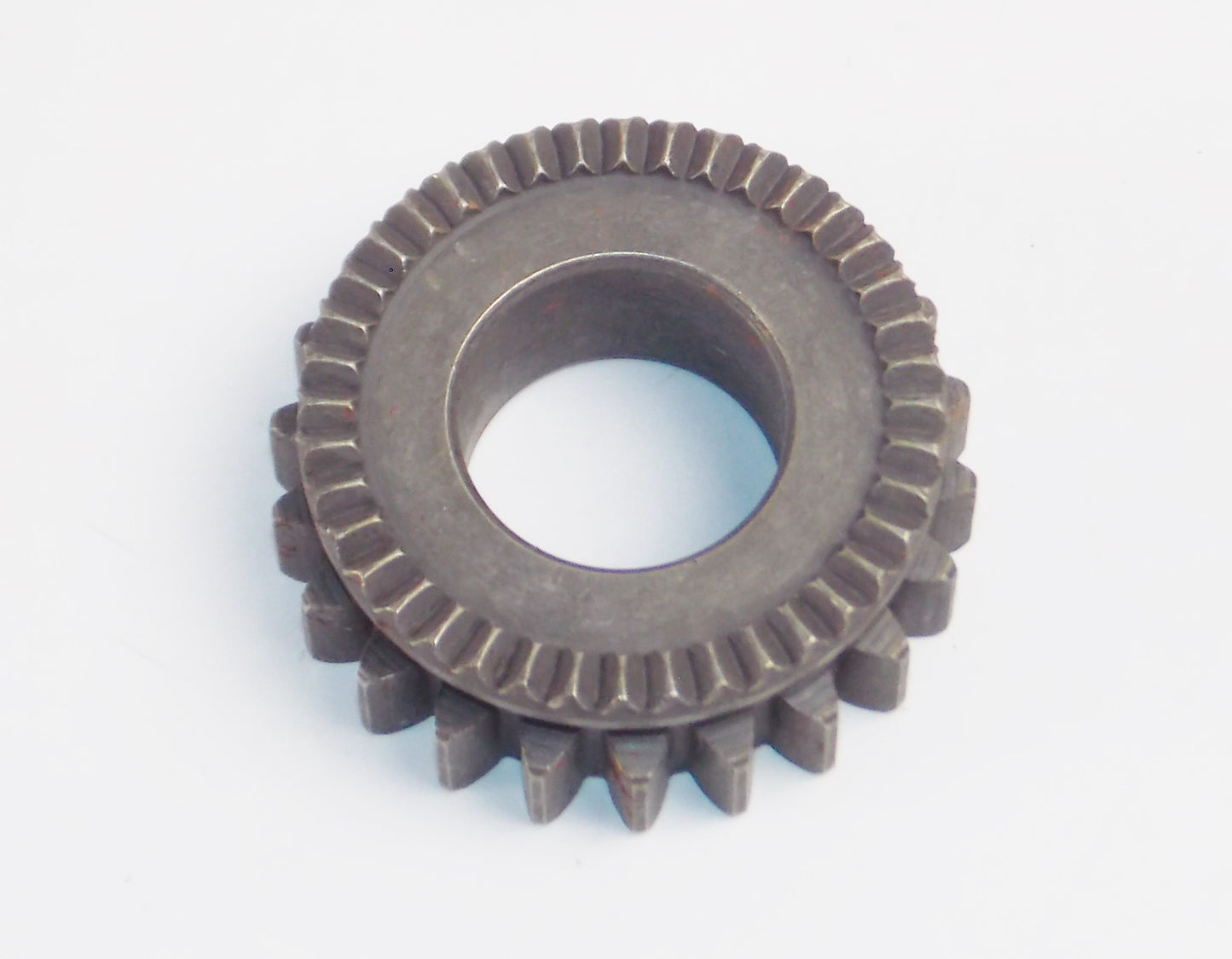 NOS OEM ZUNDAPP LAVERDA MOTOR GEAR TRANSMISSION GEARBOX 285-05  169 - MotoRaider