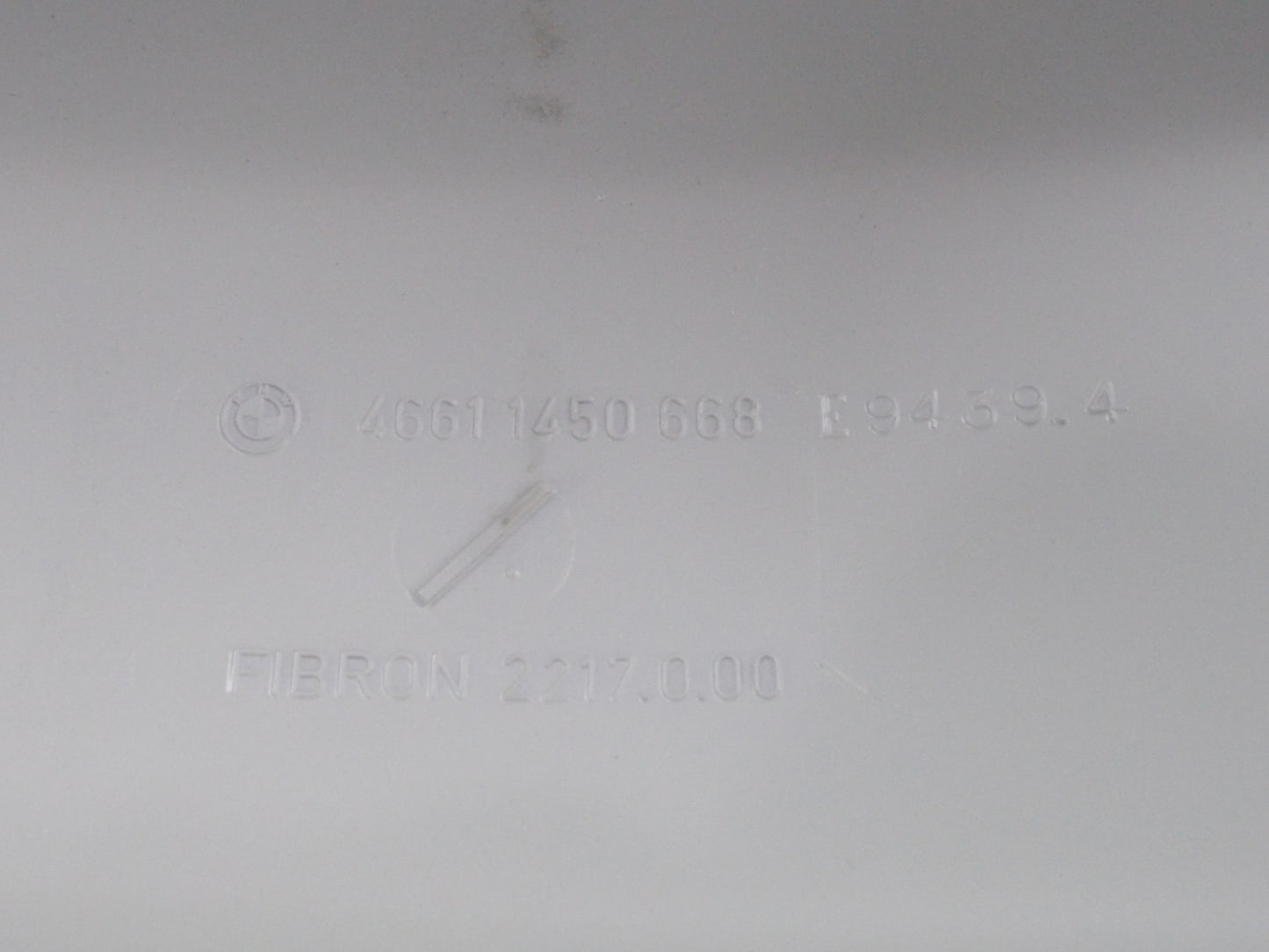 NOS BMW 1984-86 K100 1986-91 K100 LT FENDER FRONT MUD GUARD PRIMER 46611450668 - MotoRaider