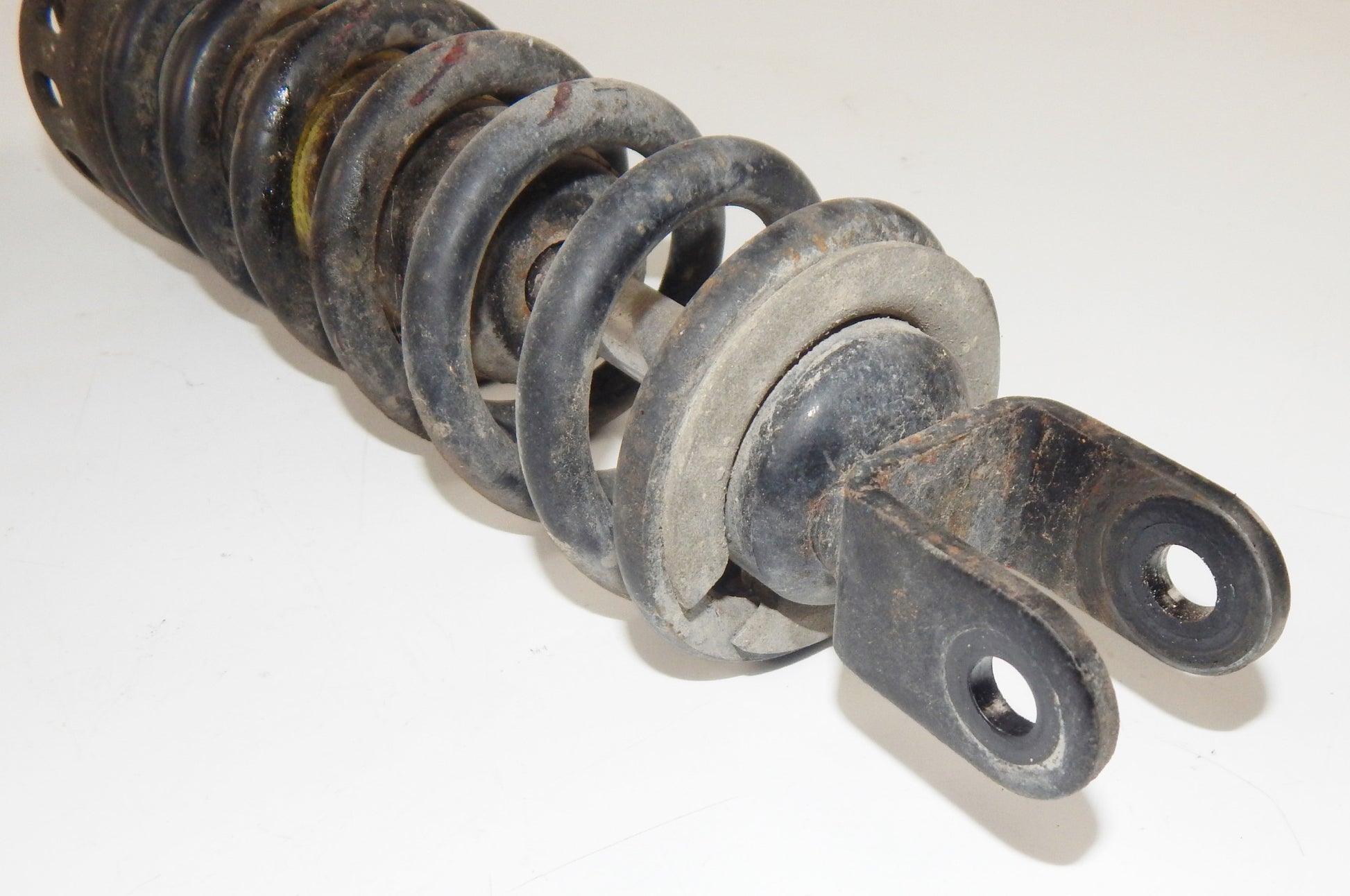 1994 SUZUKI BANDIT GSF 400 REAR SHOCK ABSORBER SUSPENSION ASSY 62100-10DB2 - MotoRaider