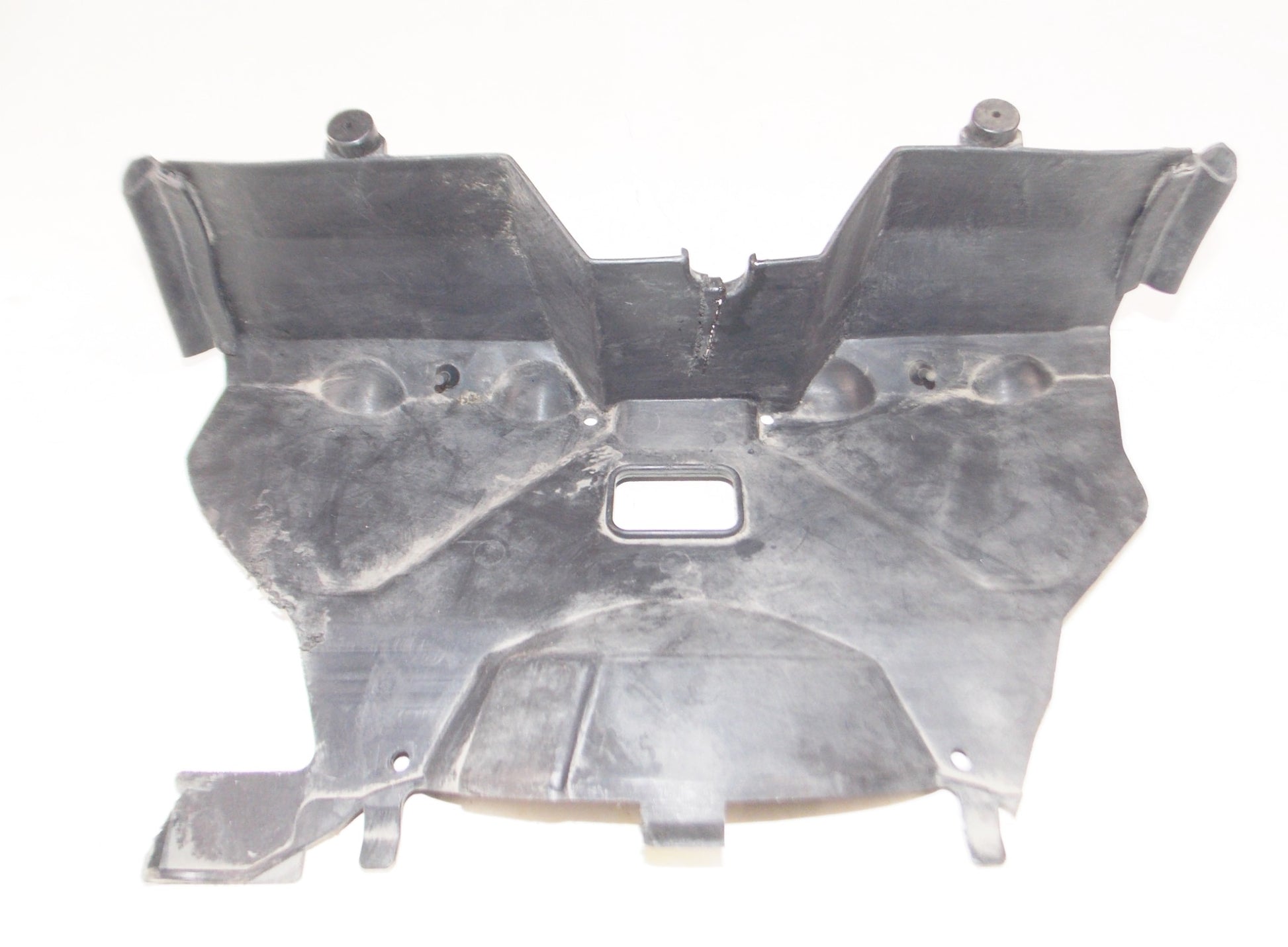 1994-1995 YAMAHA FZR 600R FRONT LOWER RADIATOR SHROUD COVER PANEL PROTECTOR - MotoRaider