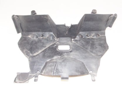 1994-1995 YAMAHA FZR 600R FRONT LOWER RADIATOR SHROUD COVER PANEL PROTECTOR - MotoRaider