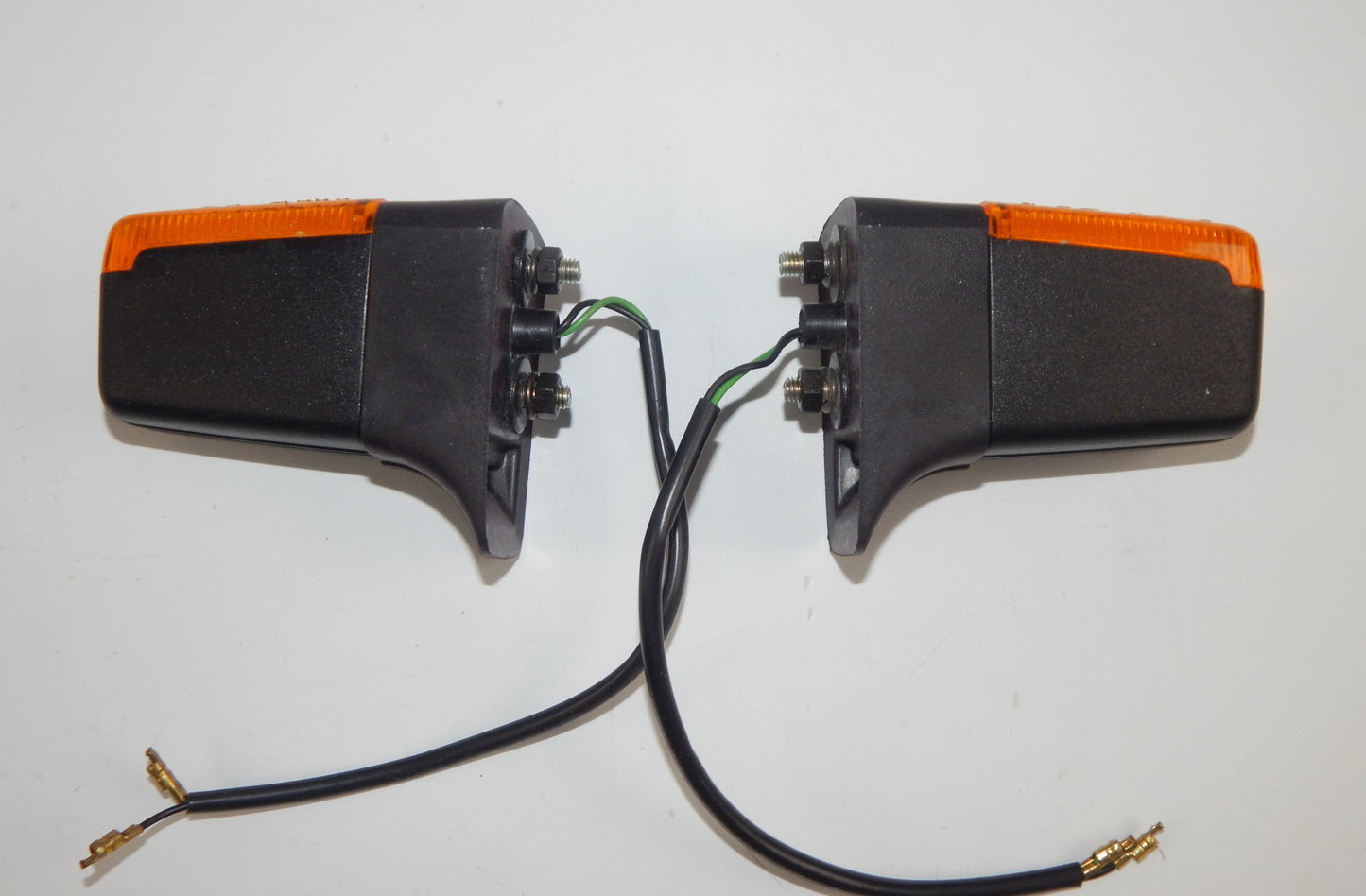 OEM CAGIVA 1986 ALETTA ORO-S2 RIGHT /LEFT FRONT TURN FLASHER INDICATOR 800047191 - MotoRaider