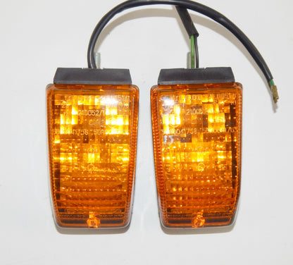 Triom 21.0051/1 P25-1 R19-10 210052/1 RH LH TURN SIGNAL INDICATOR MOTORCYCLE - MotoRaider