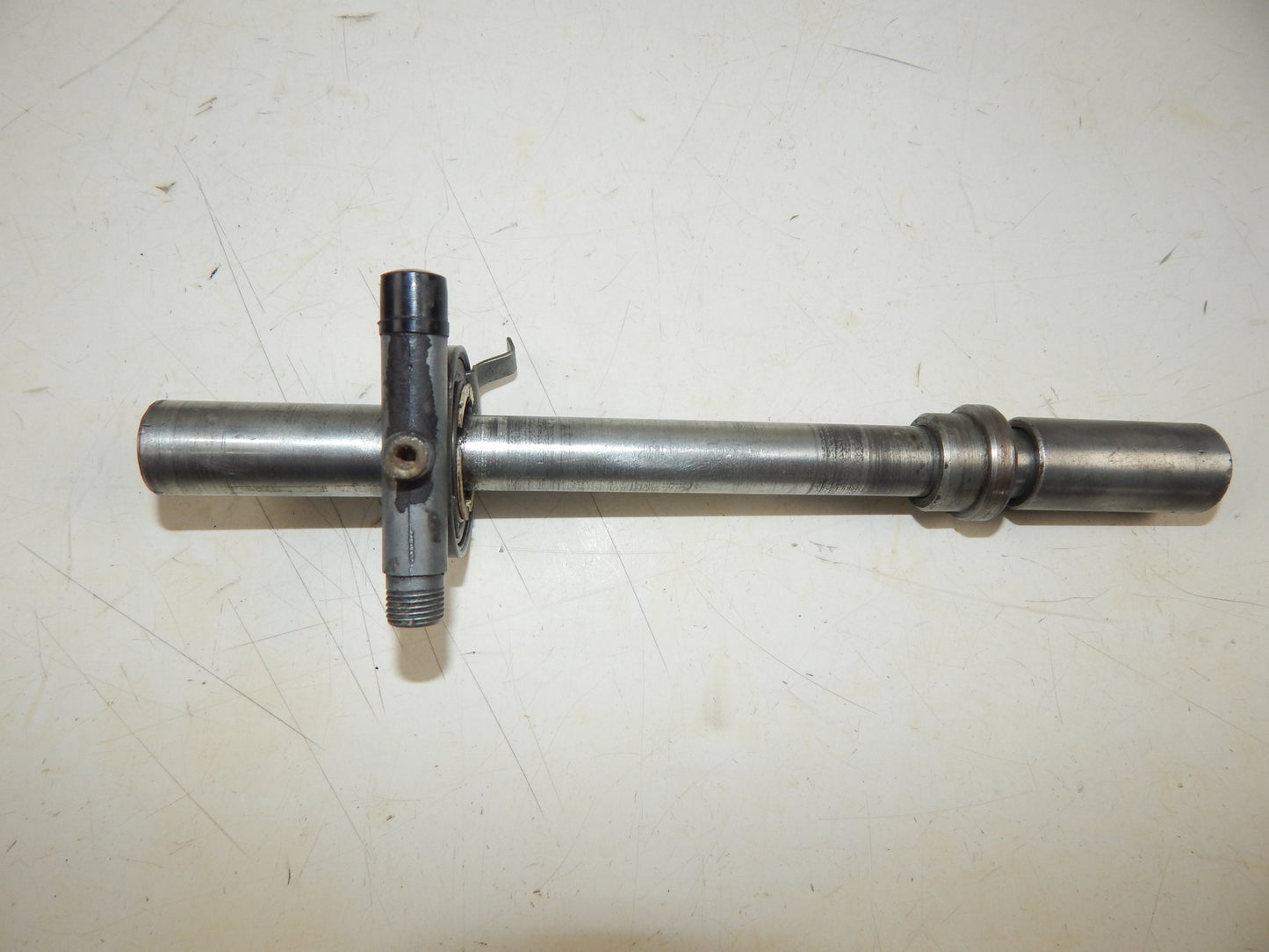 1981 BETA TRAIL 125 FRONT WHEEL PIN BOLT AXLE+SPEEDOMETER GEAR DRIVE HURET - MotoRaider