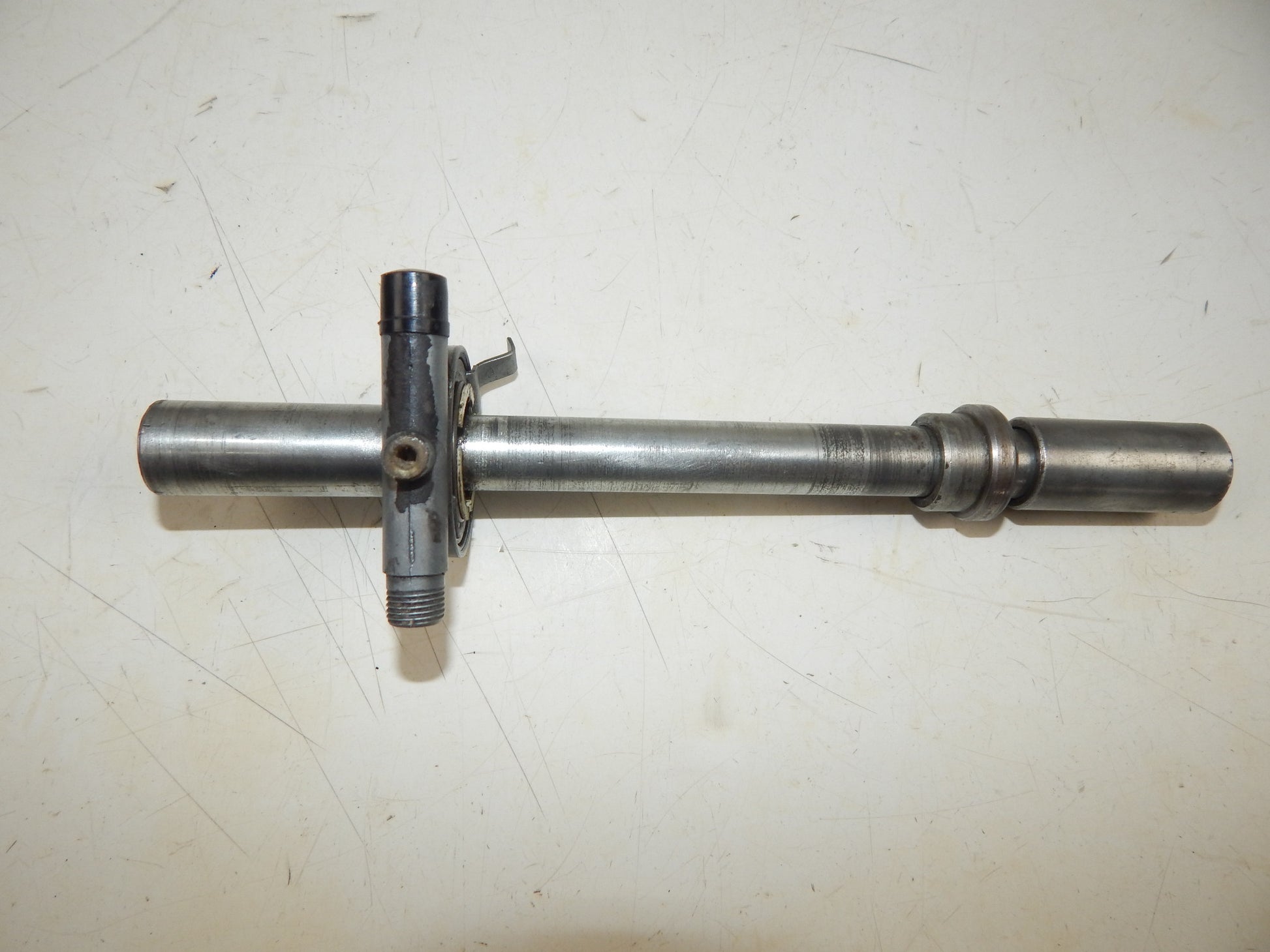 1981 BETA TRAIL 125 FRONT WHEEL PIN BOLT AXLE+SPEEDOMETER GEAR DRIVE HURET - MotoRaider