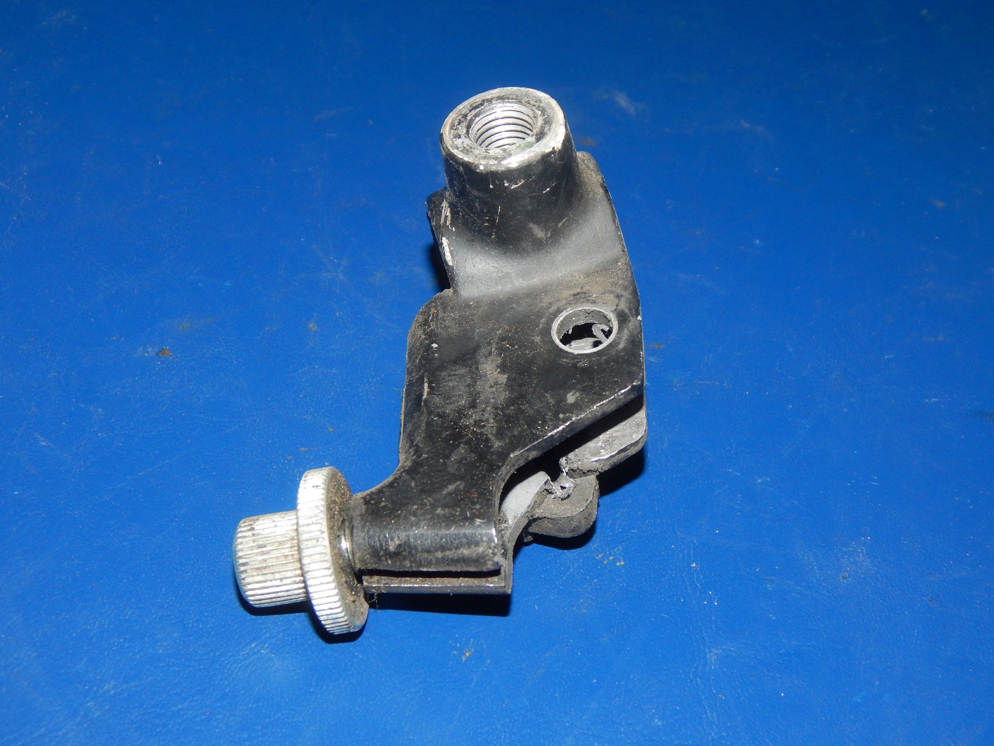 1993 SUZUKI BANDIT GSF 400 HANDLEBAR CLUTCH LEVER PERCH VINTAGE JAPAN - MotoRaider