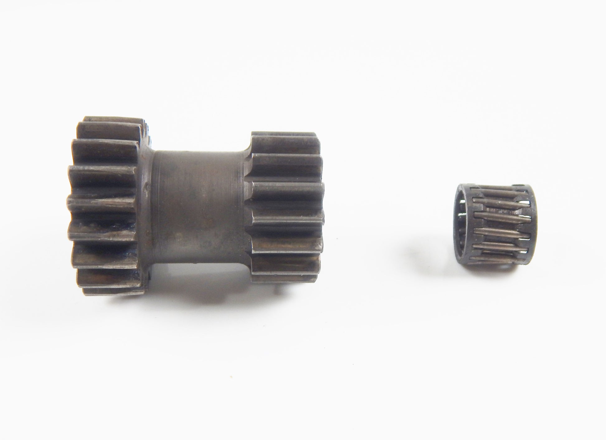 SACHS 125 175 240 250 255 7-SP TRANSMISSION LAYSHAFT+GEAR VINTAGE HERCULES DKW - MotoRaider