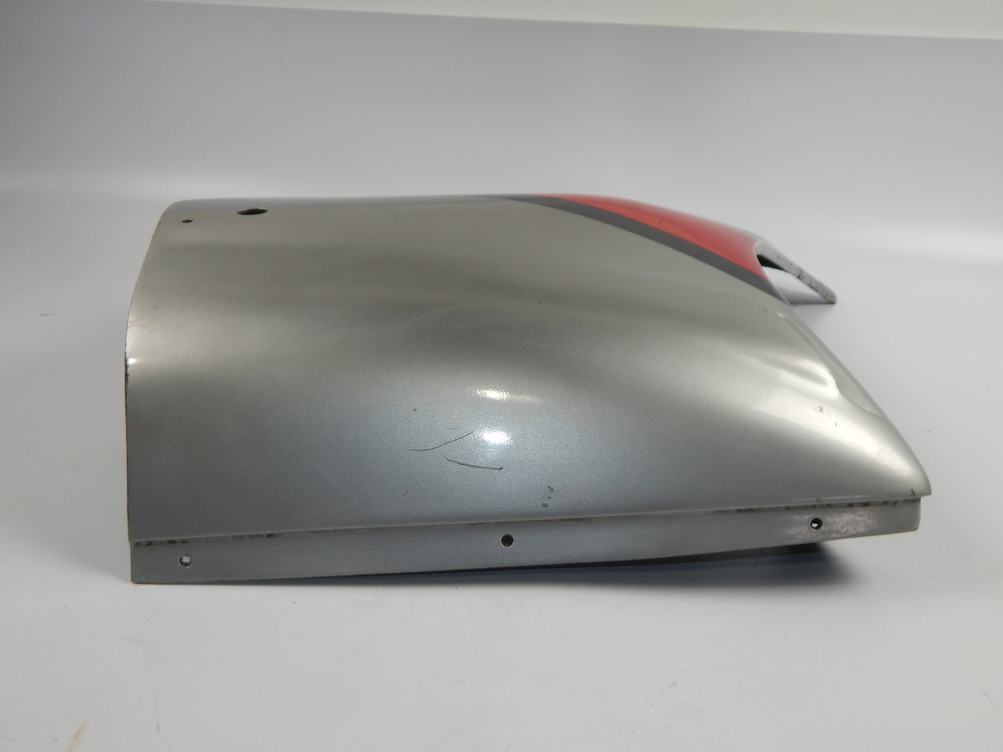 1980-90's YAMAHA FZ LMP FIBERGLASS RIGHT LOWER FAIRING PANEL COVER SILVER RED - MotoRaider