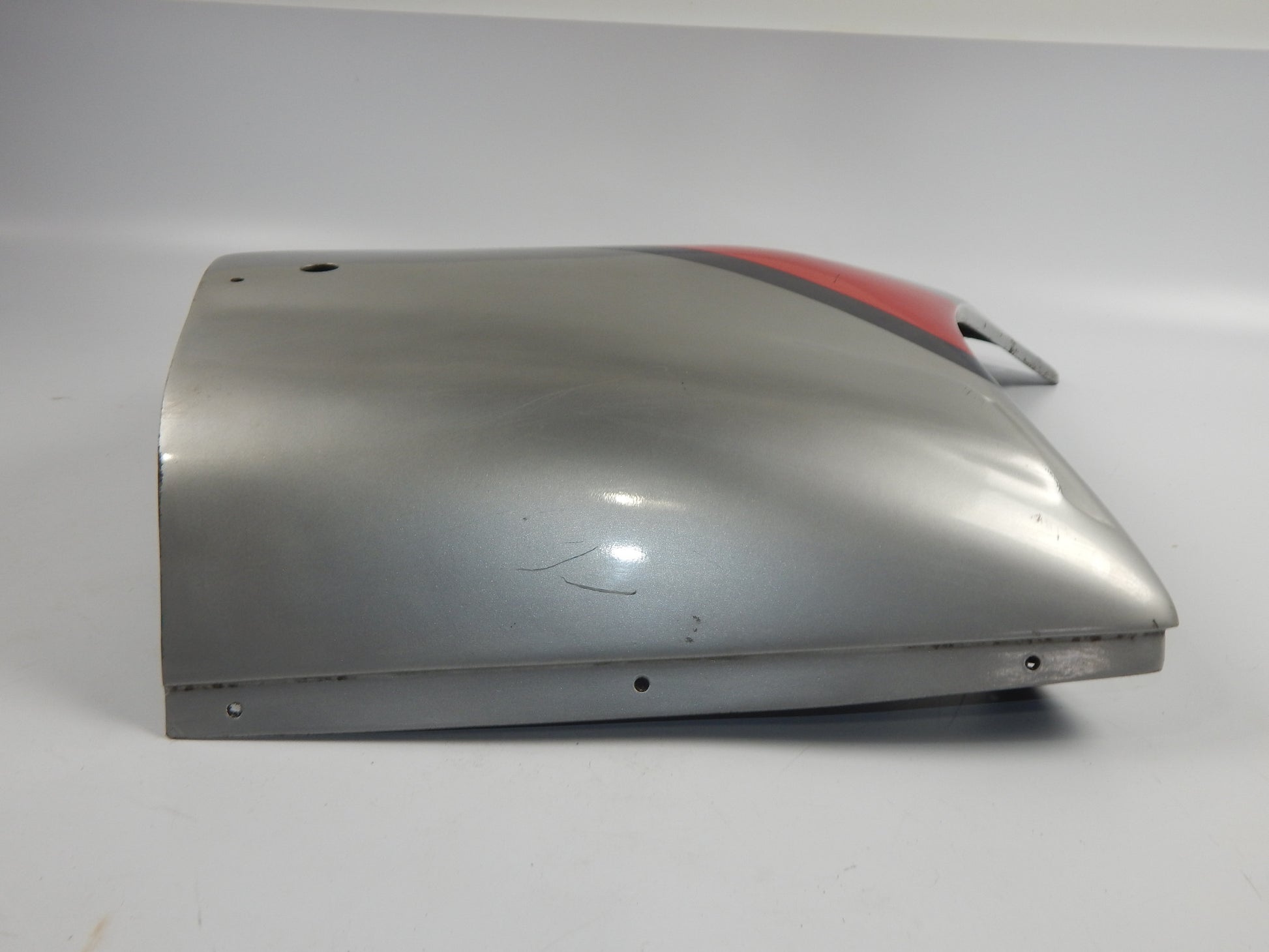 1980-90's YAMAHA FZ LMP FIBERGLASS RIGHT LOWER FAIRING PANEL COVER SILVER RED - MotoRaider
