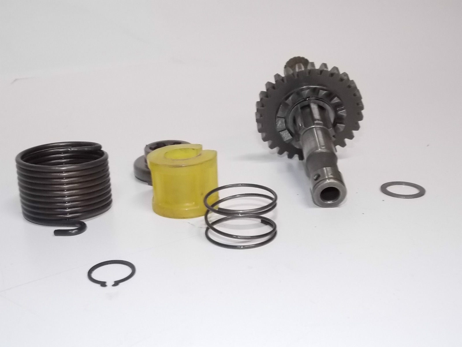 1983 Suzuki RM250D KICK START SHAFT ASSEMBLY MECHANISM SPRING  WASHER RM 250 - MotoRaider