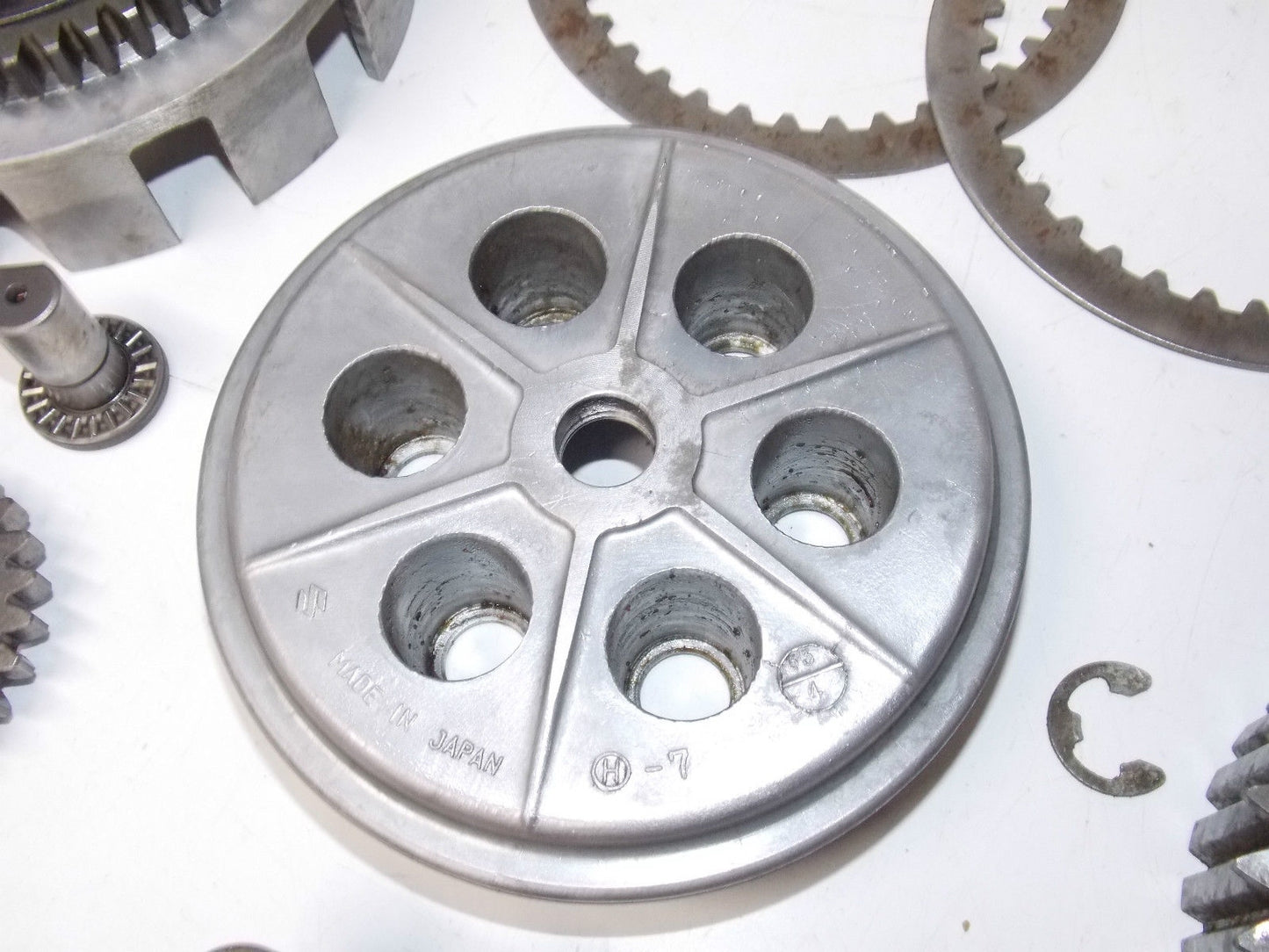 1979 SUZUKI RM250N CLUTCH ASSEMBLY MECHANISM PLATES RM VINTAGE AHRMA - MotoRaider