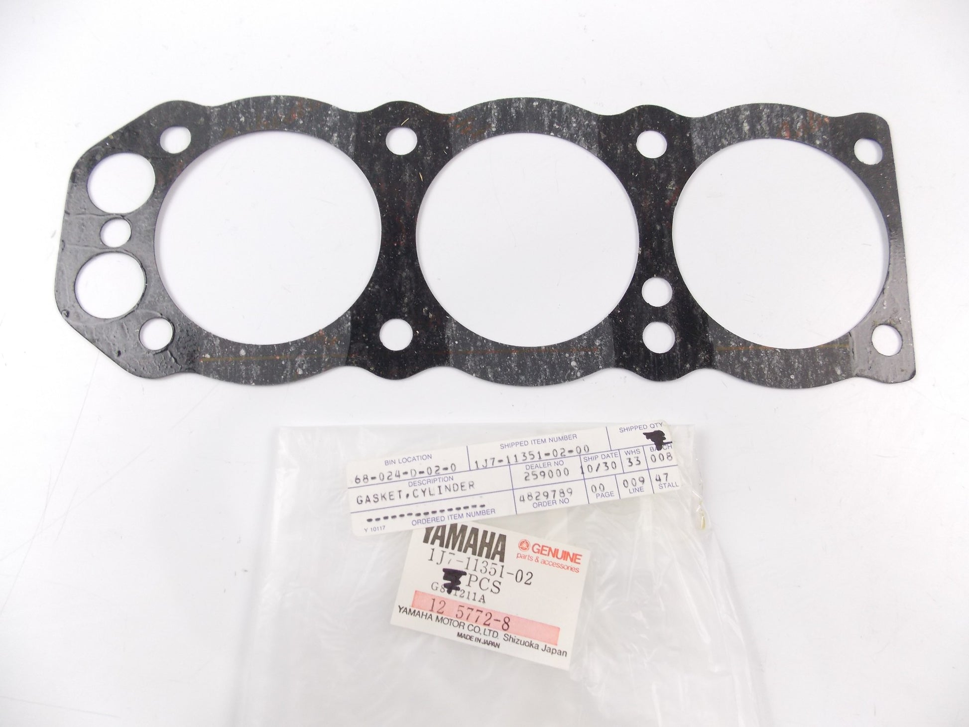 NOS OEM YAMAHA 1977 1978 1979 XS750 CYLINDER BASE GASKET 1J7-11351-02 - MotoRaider