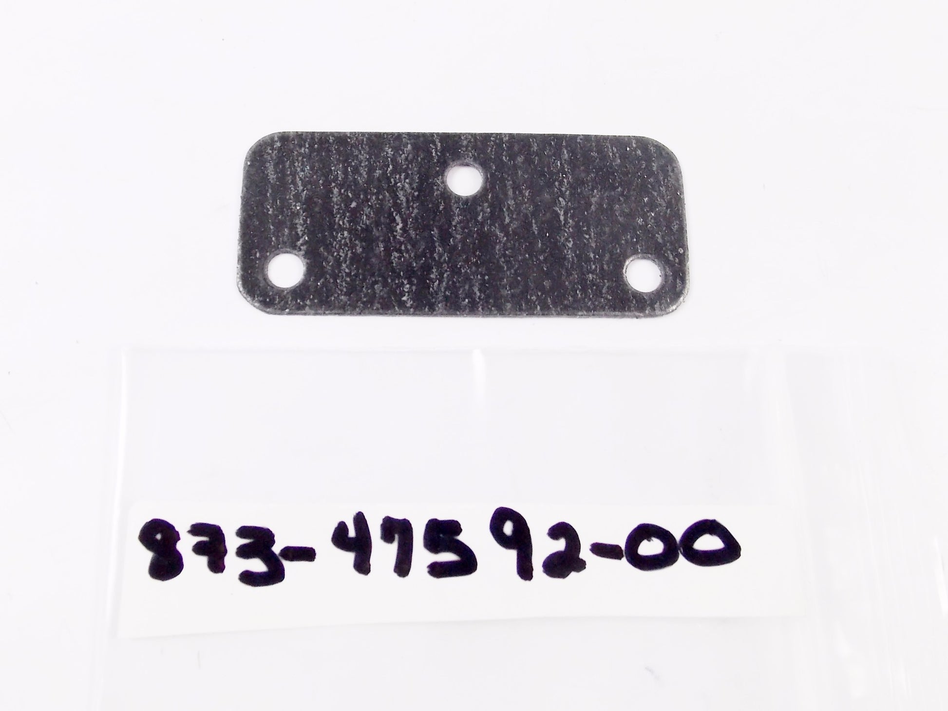NOS YAMAHA 1979 ET340EC TRACK DRIVE COVER PLATE GASKET 8F3-47592-00 - MotoRaider