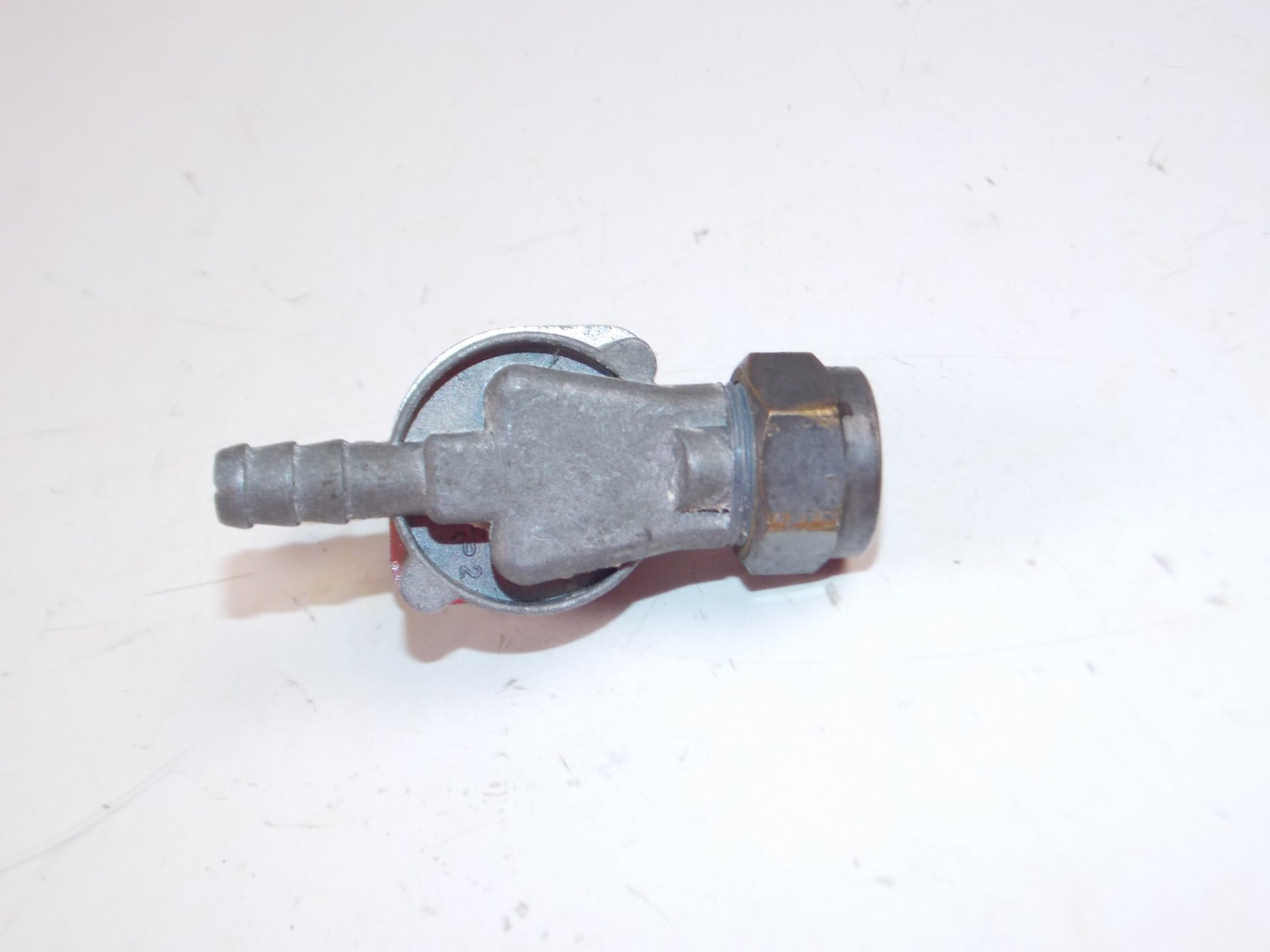 VINTAGE MOTORCYCLE FUEL PETROL GAS TANK PETCOCK VALVE THREAD=15mm BETA APRILIA - MotoRaider