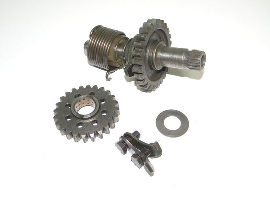 1981-82 Suzuki RM465 . KICK STARTER MECHANISM . RM shaft spring gear ratchet #3 - MotoRaider