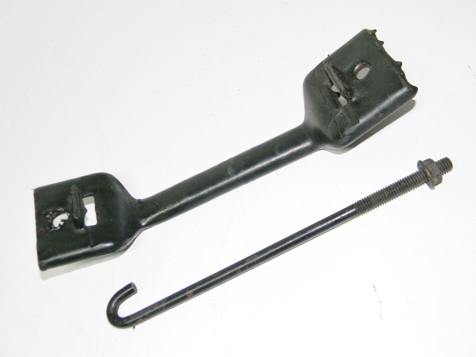 Harley Davidson BATTERY BRACKET Sportster Dyna XLCH Lowrider Racer stay tray HD - MotoRaider